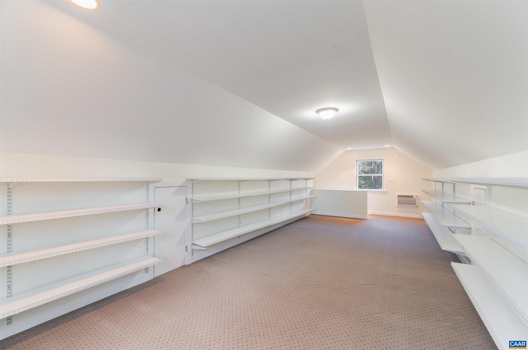 LOFTLANDS GLEN - Residential