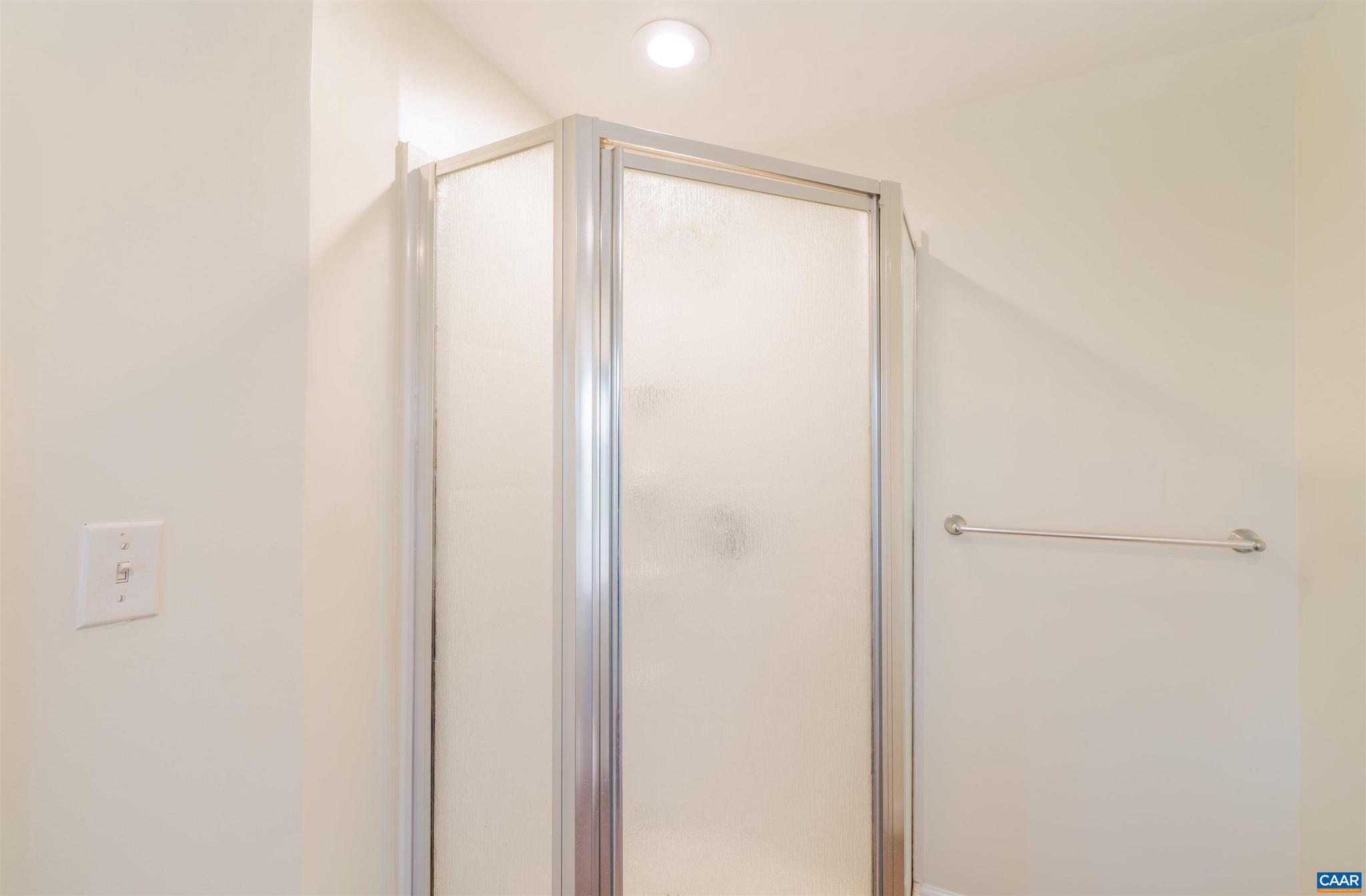 LOFTLANDS GLEN - Residential