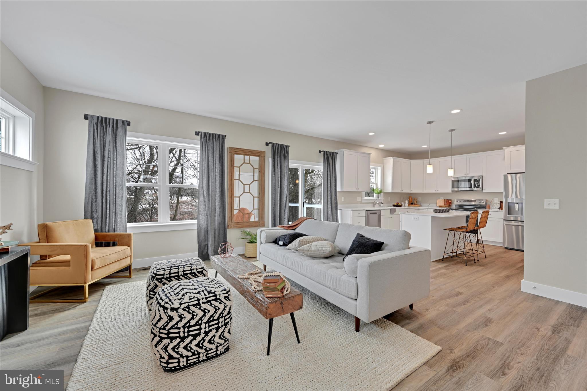 SOUTHERN VILLAGE - Residential