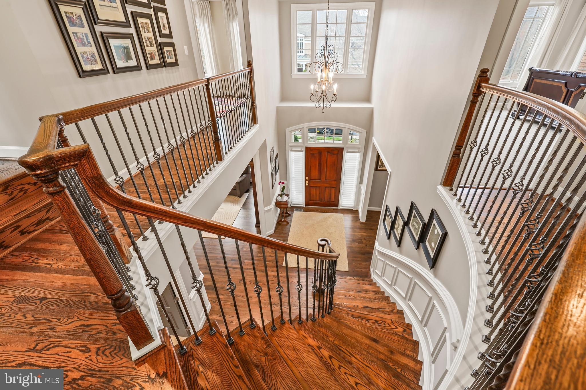 HUNTERS END - Residential