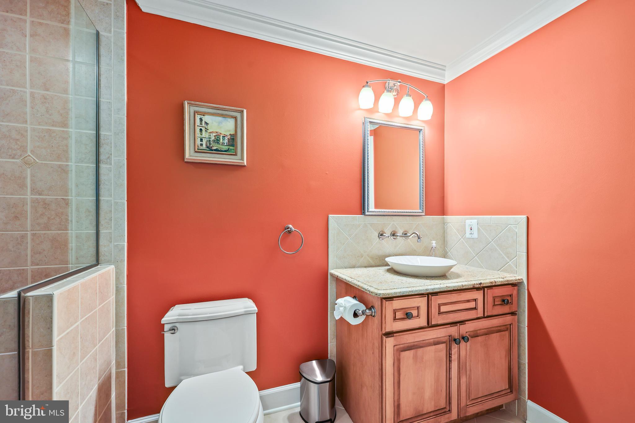 HUNTERS END - Residential