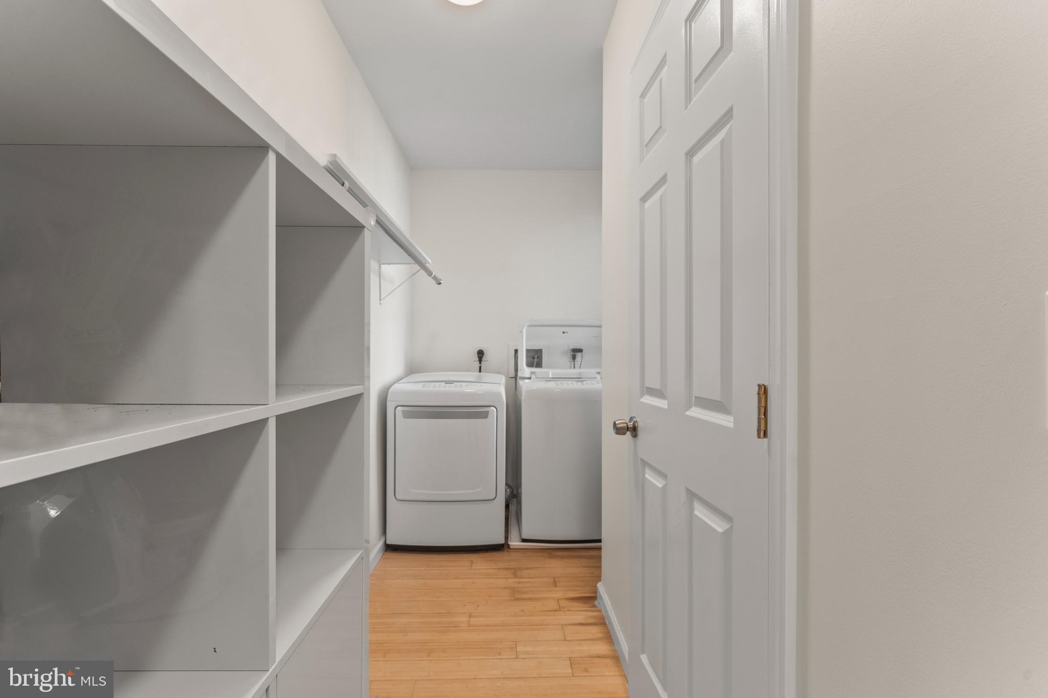 LAURAVILLE HISTORIC DISTRICT - Residential