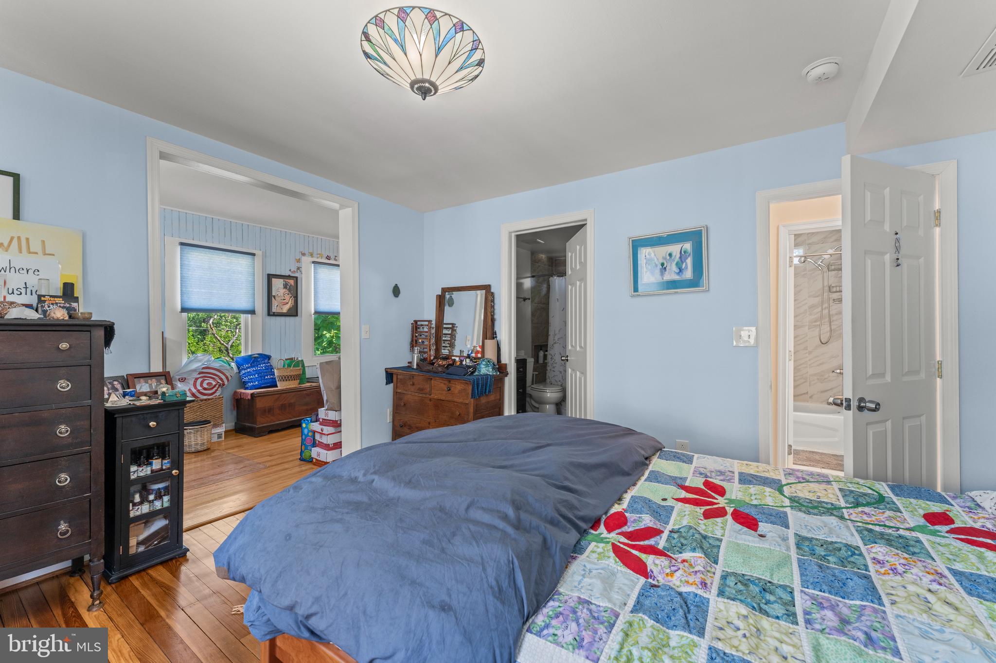 LAURAVILLE HISTORIC DISTRICT - Residential