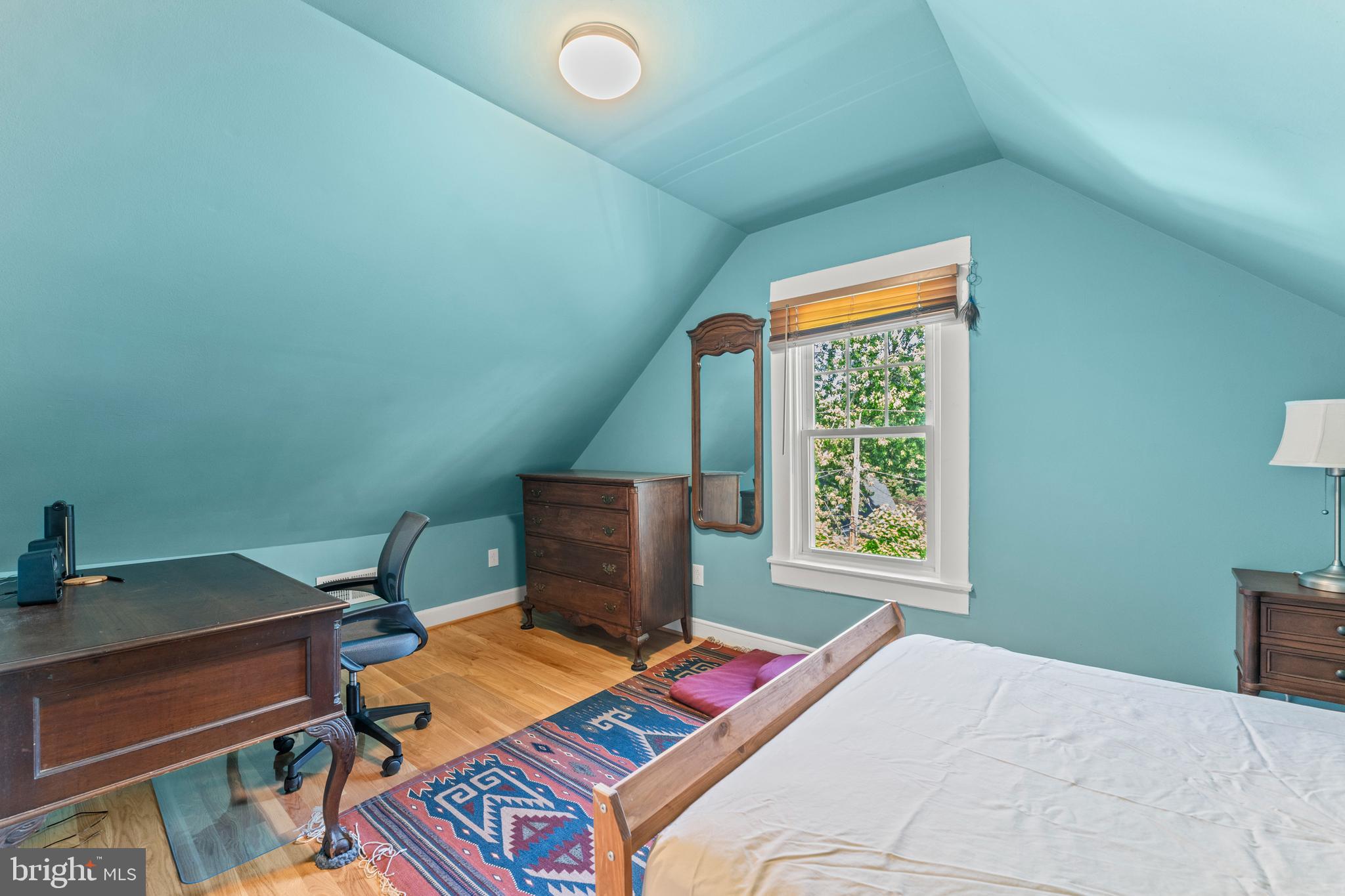 LAURAVILLE HISTORIC DISTRICT - Residential