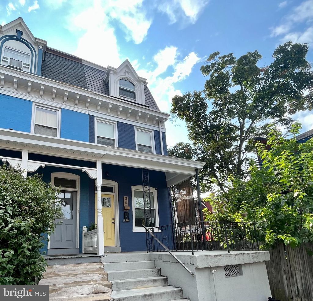 Photo of 30 N PINE ST, LANCASTER, PA 17603 (MLS # PALA2038308)