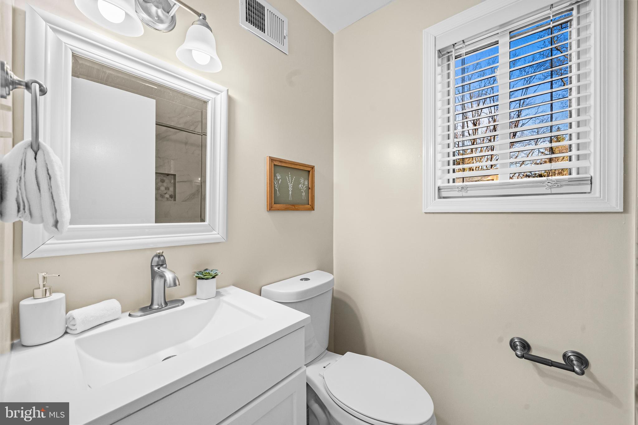 REDLAND STATION TH - Residential