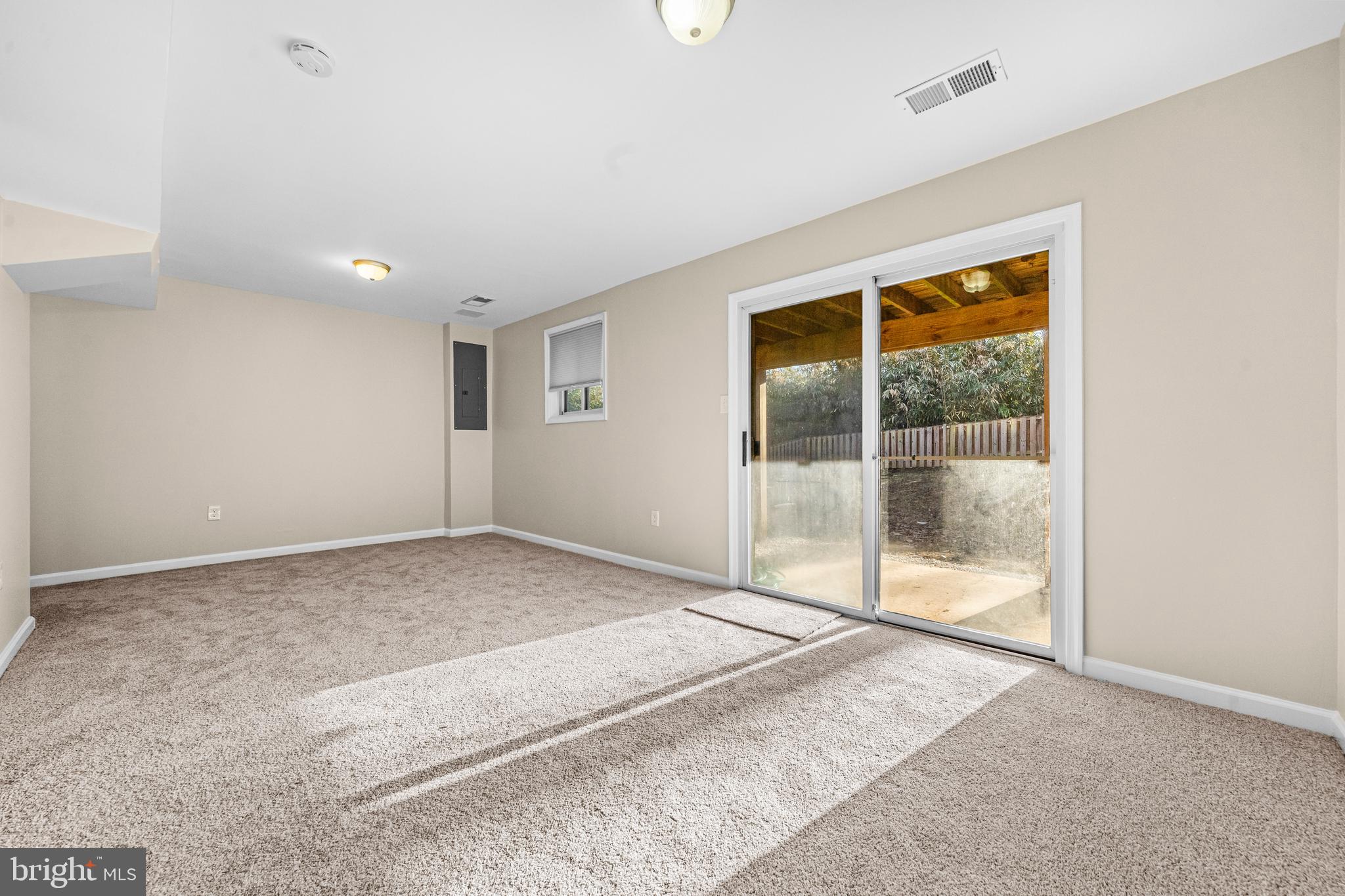 REDLAND STATION TH - Residential