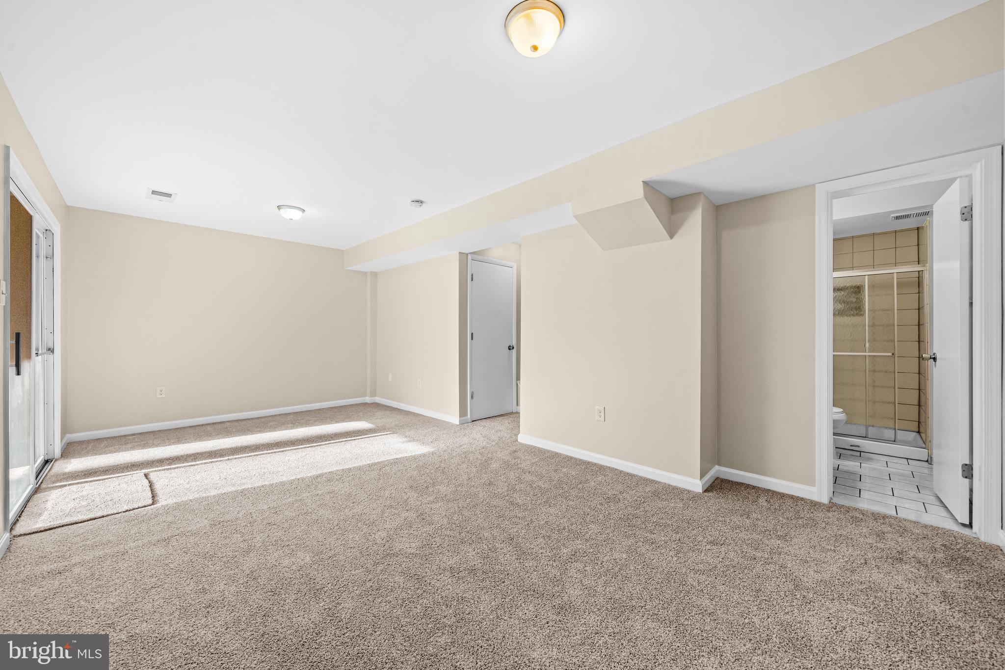 REDLAND STATION TH - Residential