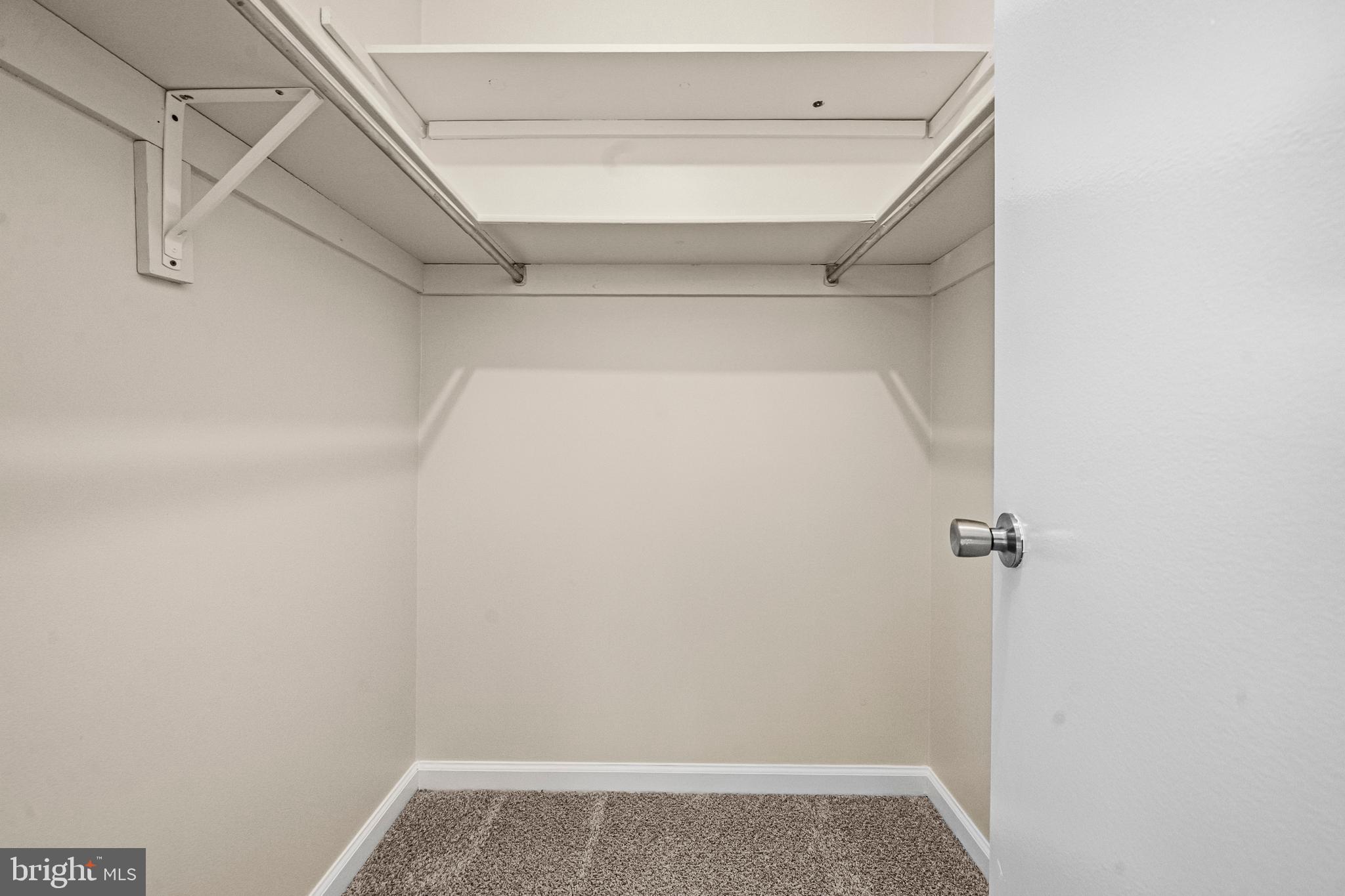 REDLAND STATION TH - Residential