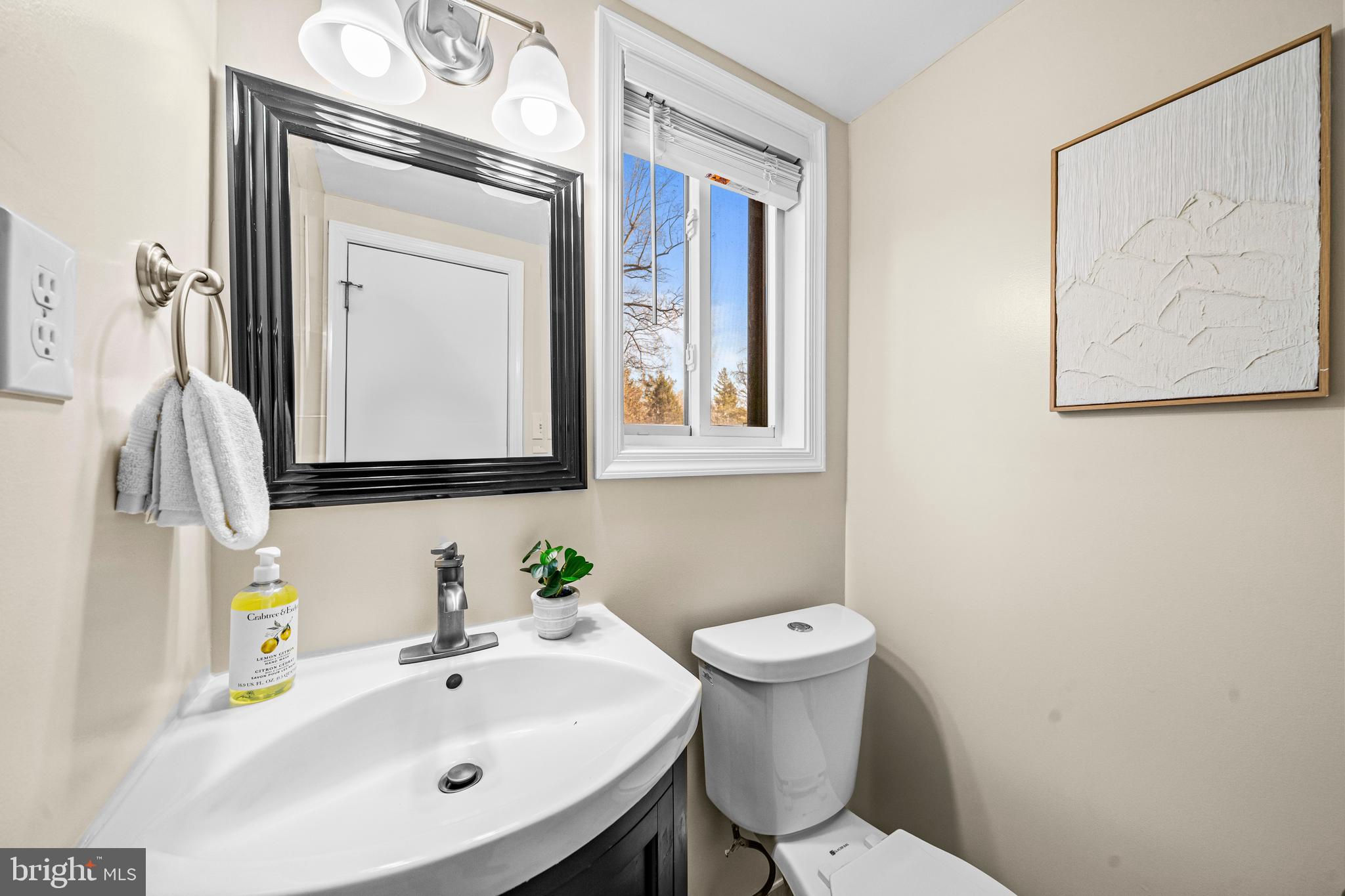 REDLAND STATION TH - Residential