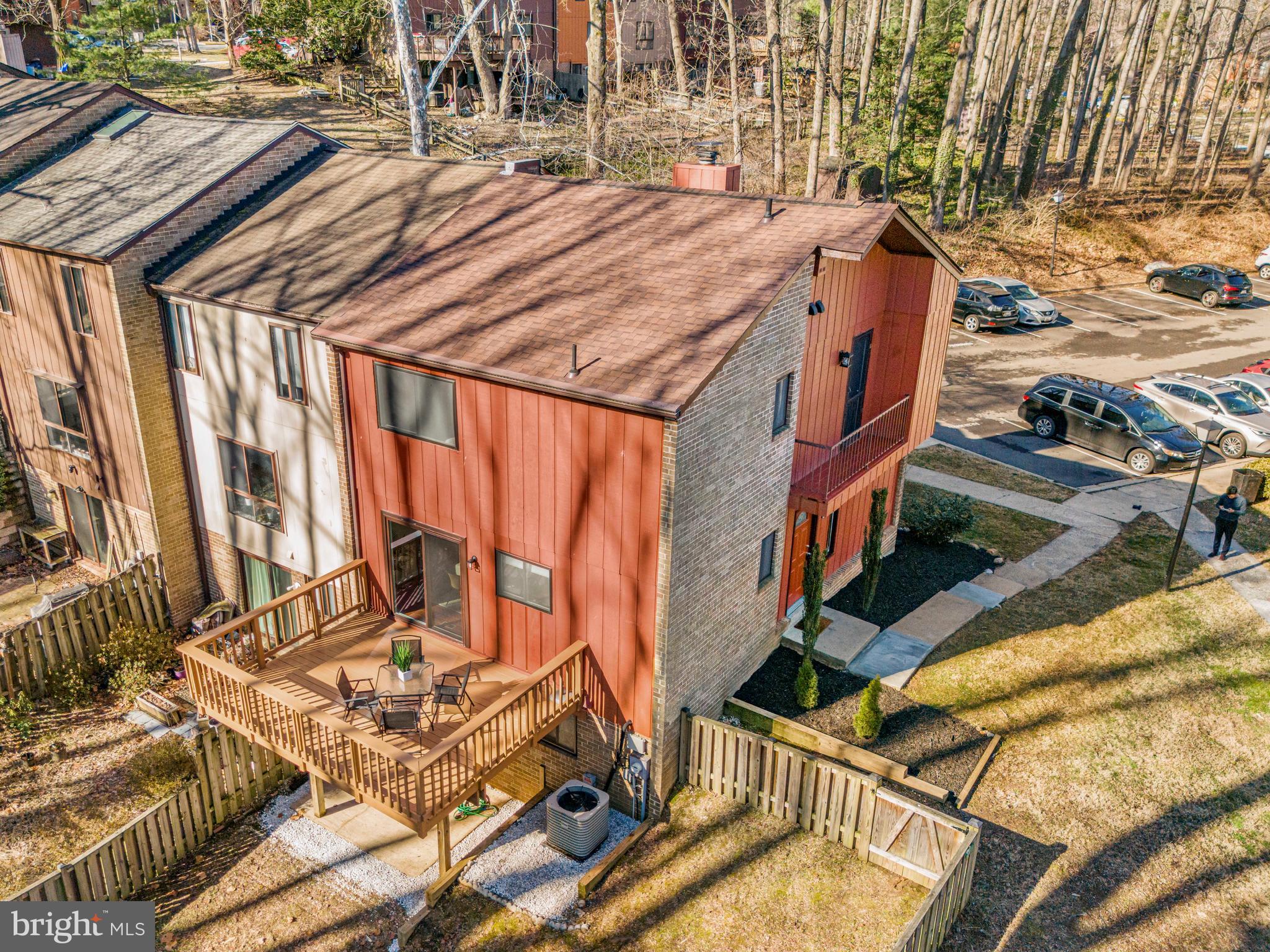 REDLAND STATION TH - Residential