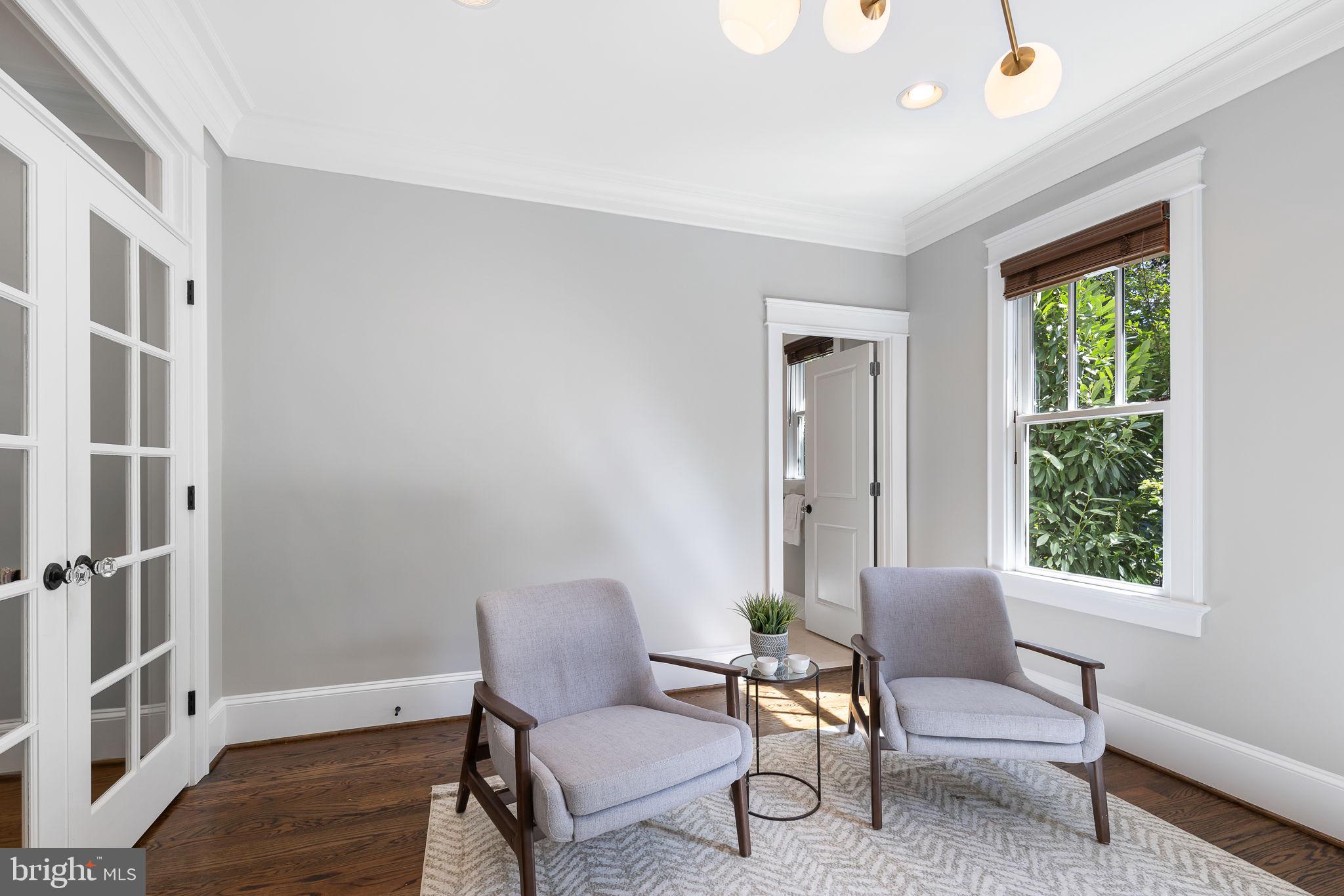 WAYCROFT - WOODLAWN - Residential