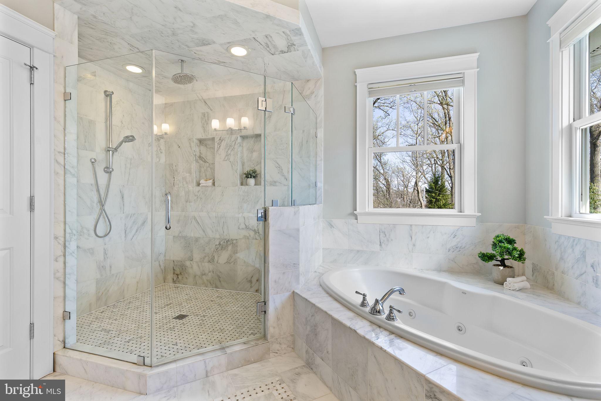 WAYCROFT - WOODLAWN - Residential