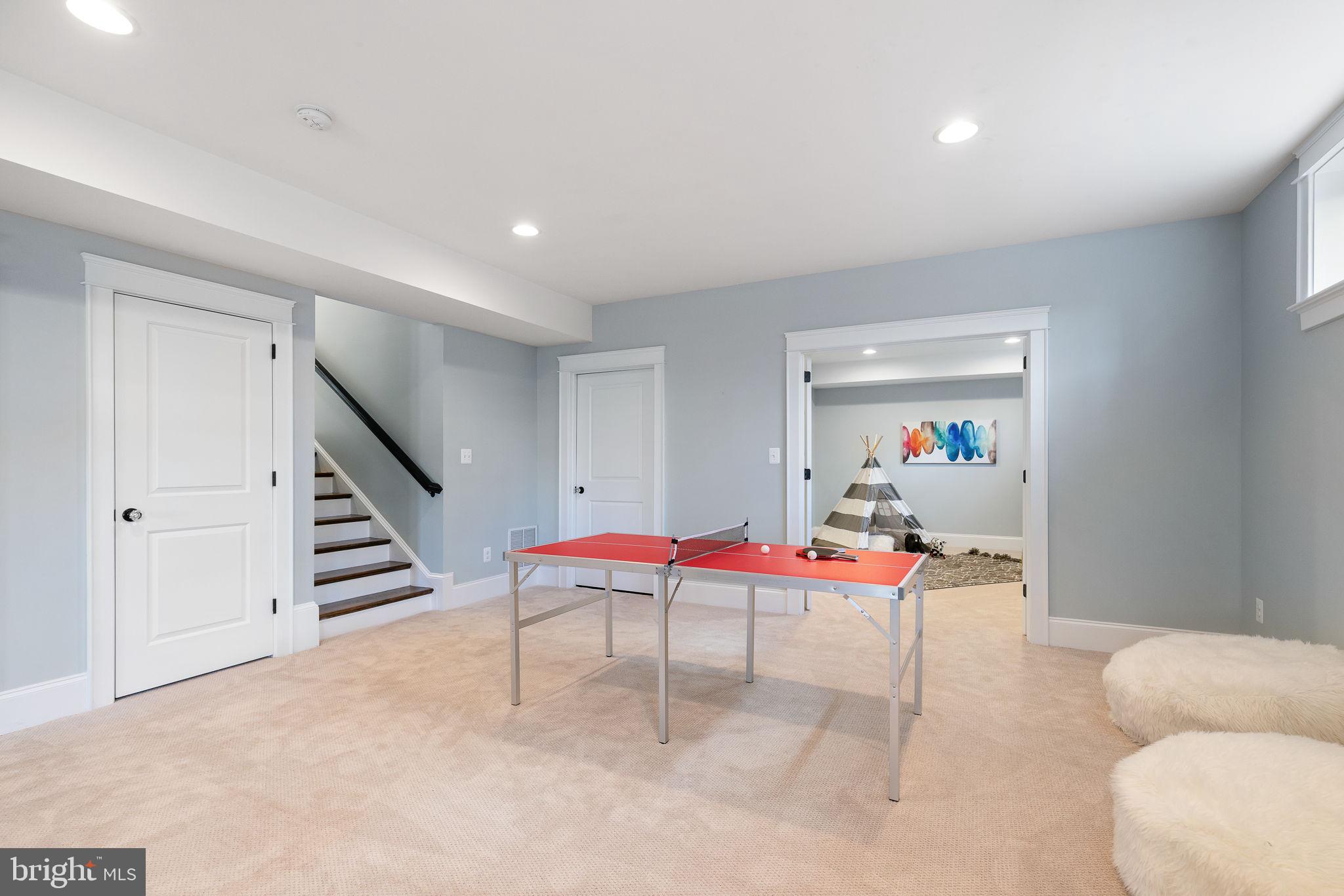 WAYCROFT - WOODLAWN - Residential