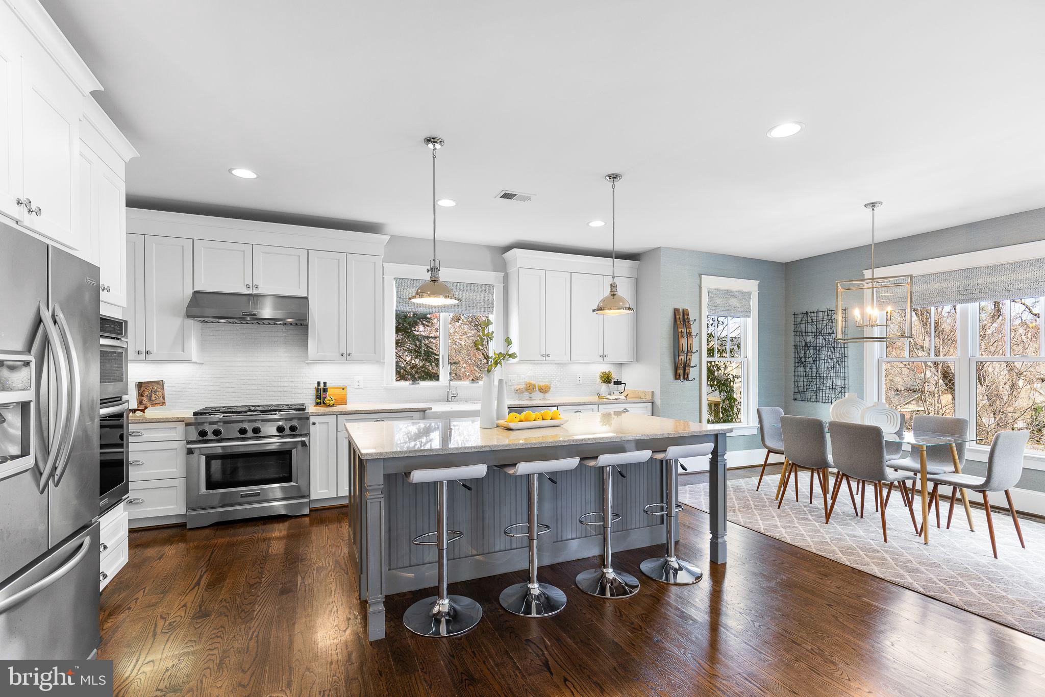 WAYCROFT - WOODLAWN - Residential