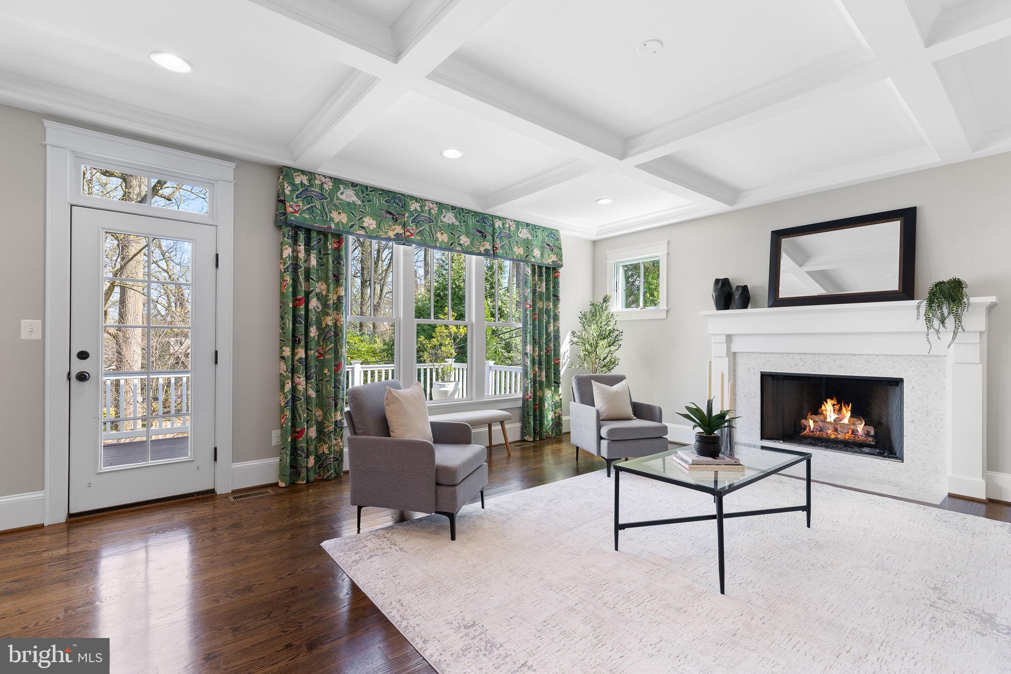 WAYCROFT - WOODLAWN - Residential