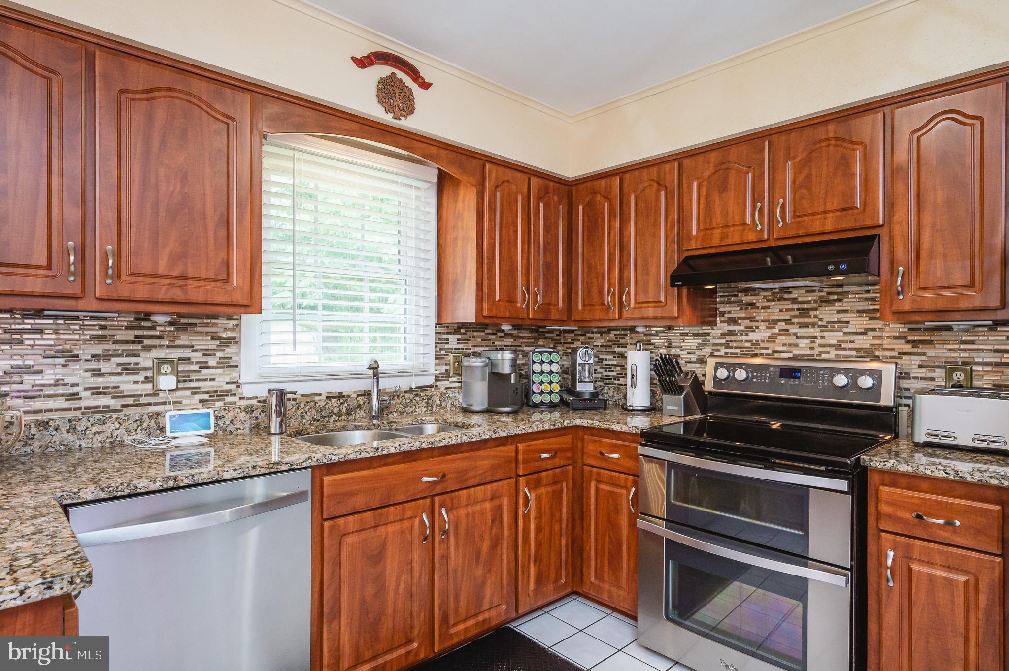 KENT ISLAND ESTATES - Residential