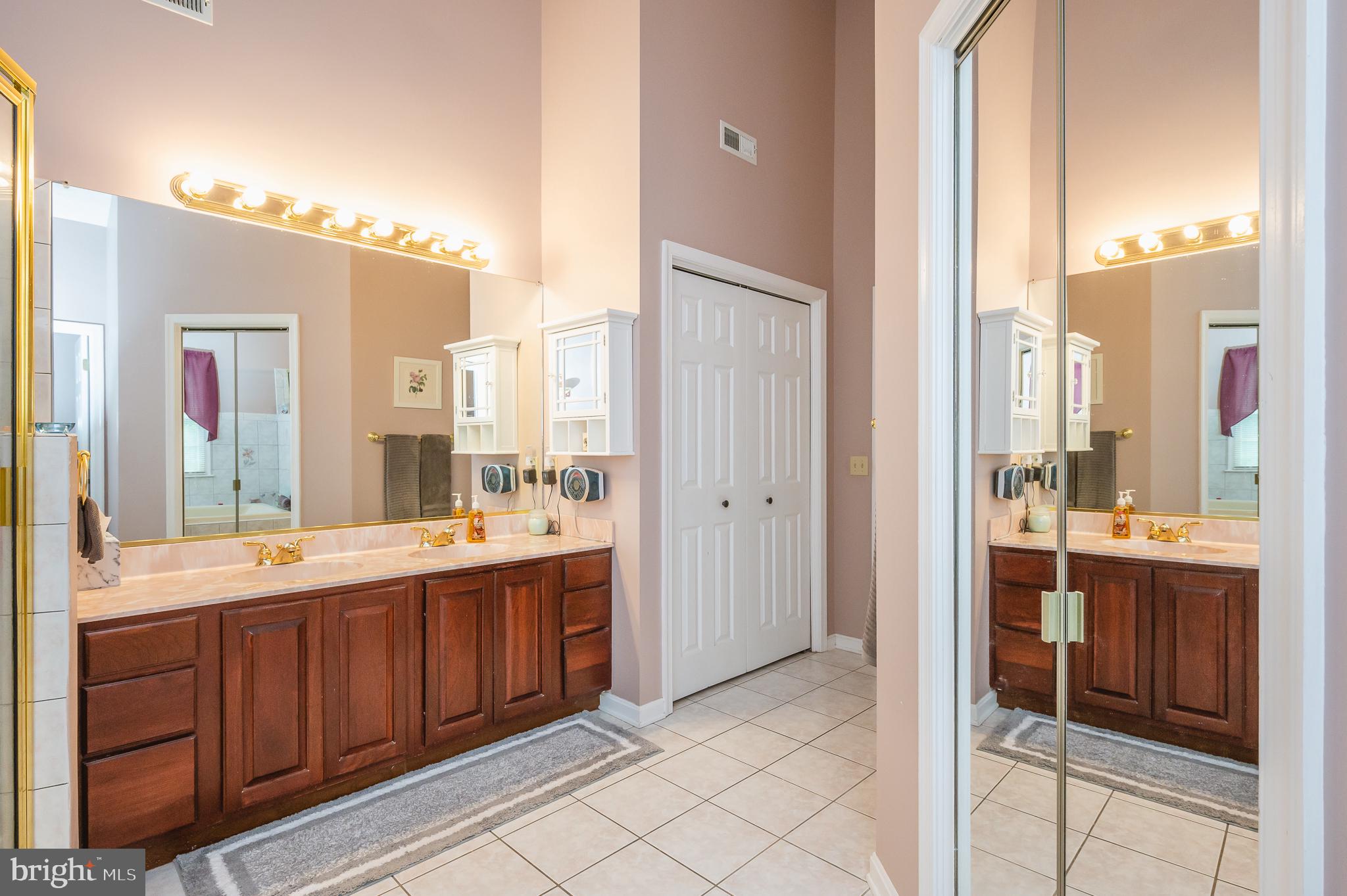 KENT ISLAND ESTATES - Residential