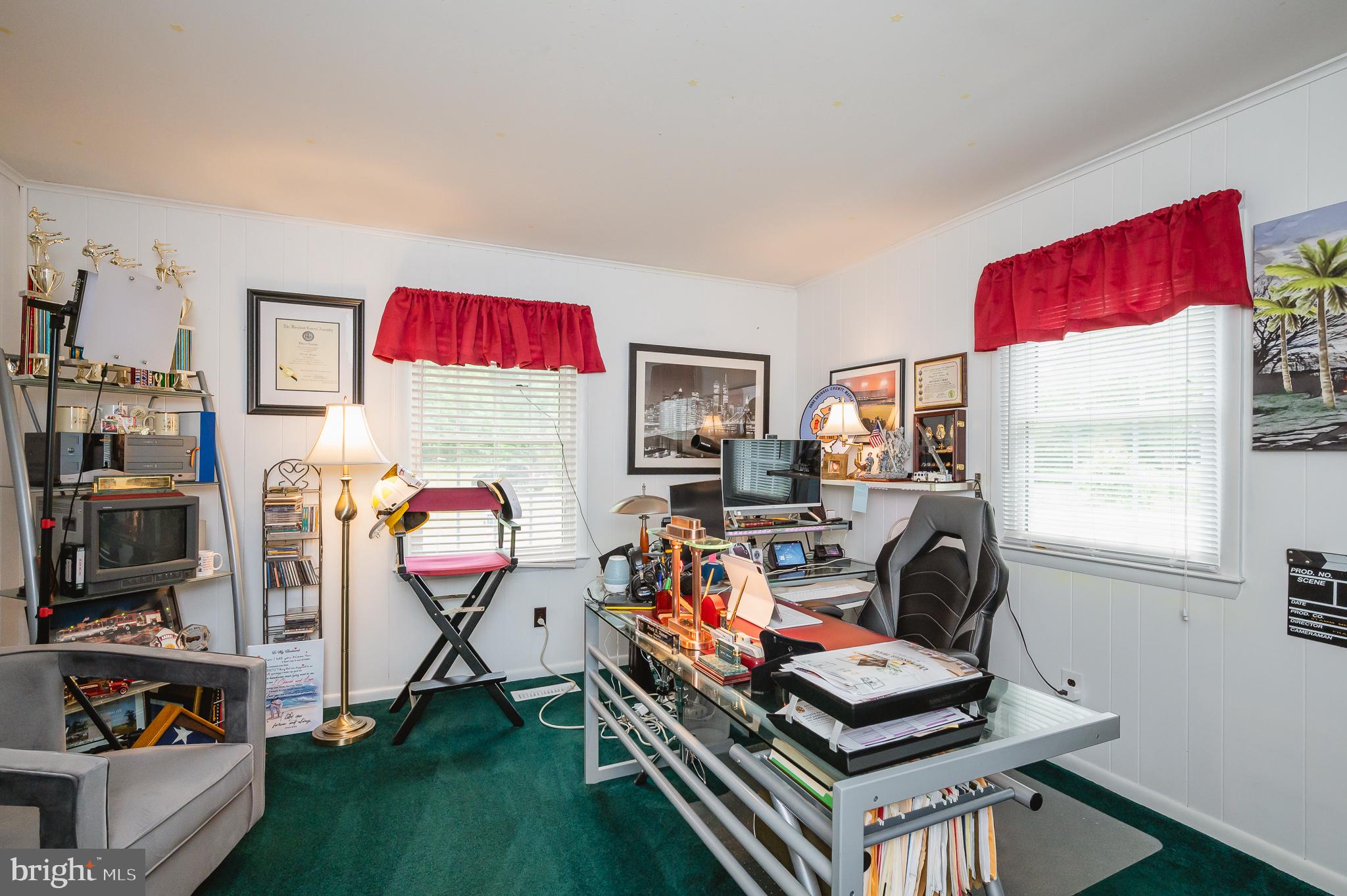 KENT ISLAND ESTATES - Residential