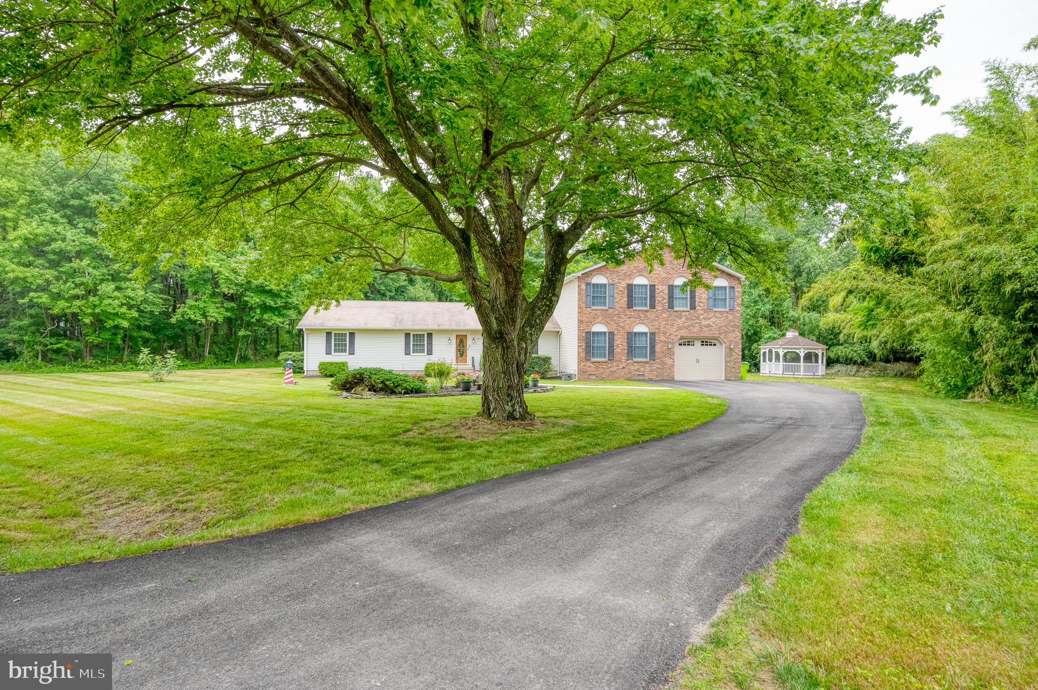 KENT ISLAND ESTATES - Residential