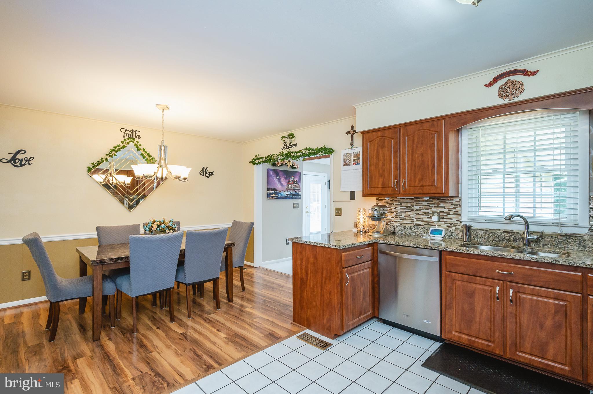 KENT ISLAND ESTATES - Residential