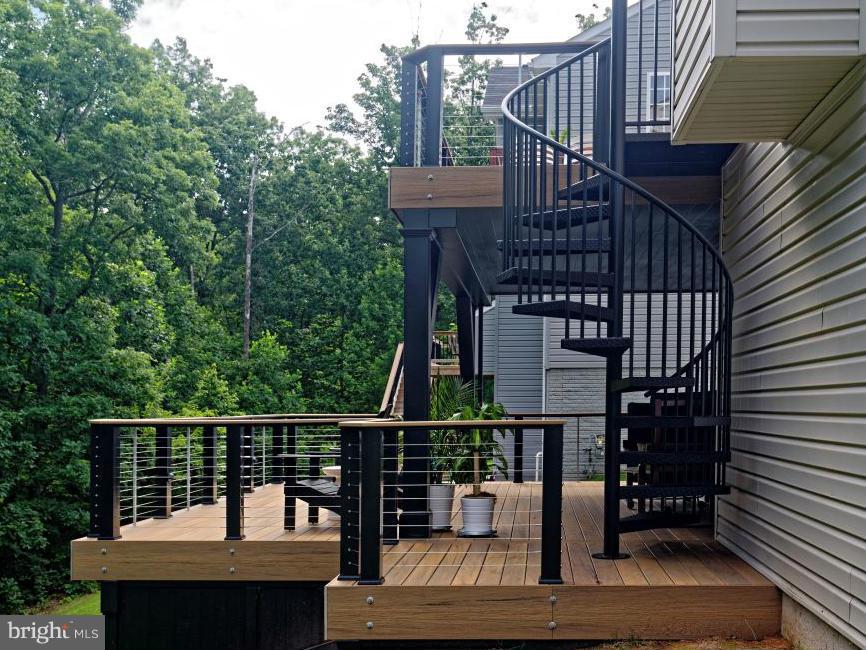 HOPEWELLS LANDING - Residential