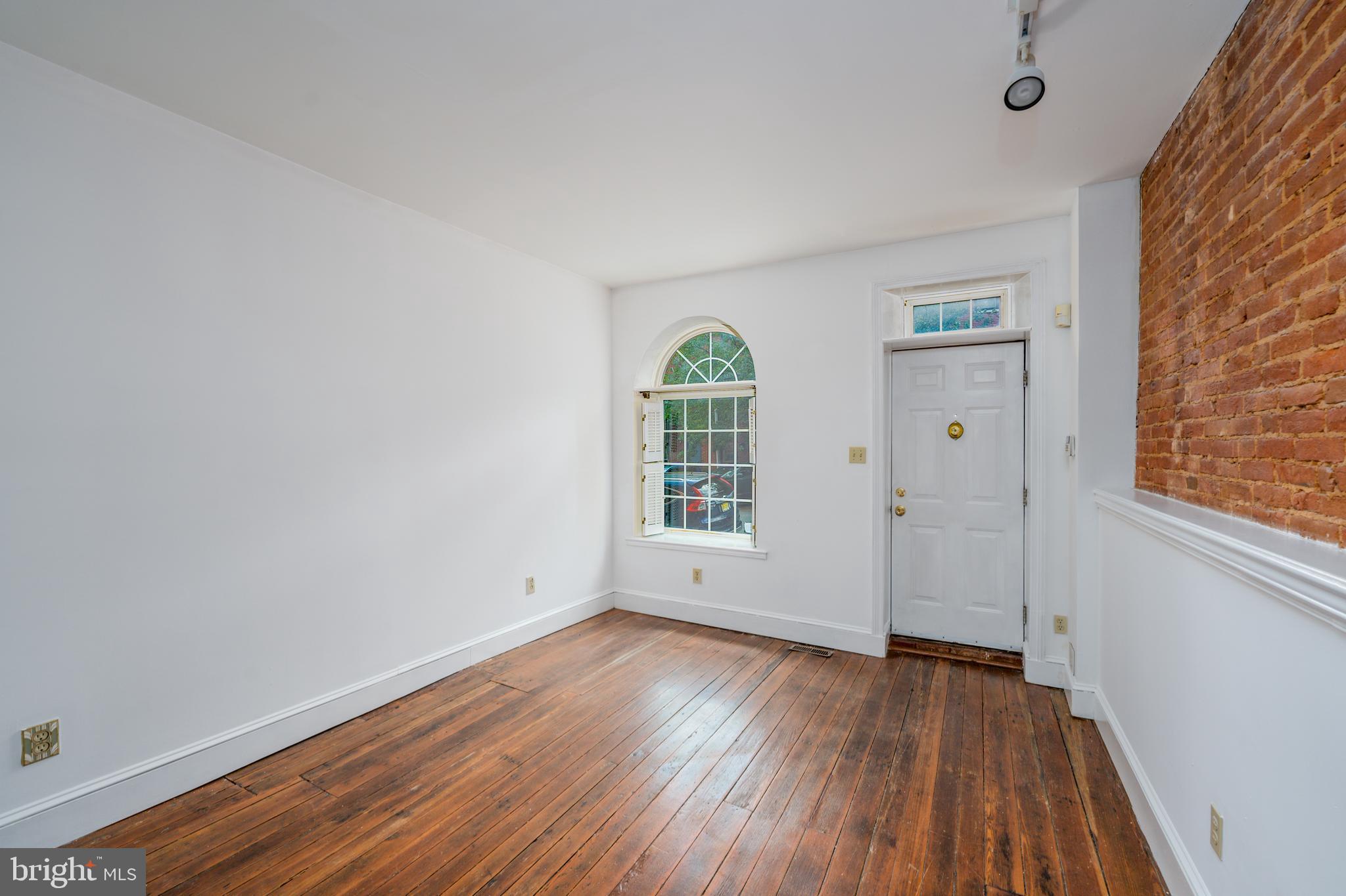 UPPER FELLS POINT - Residential