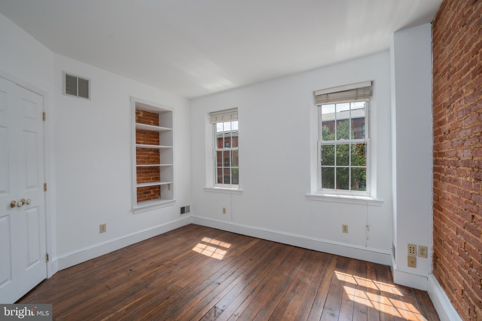 UPPER FELLS POINT - Residential