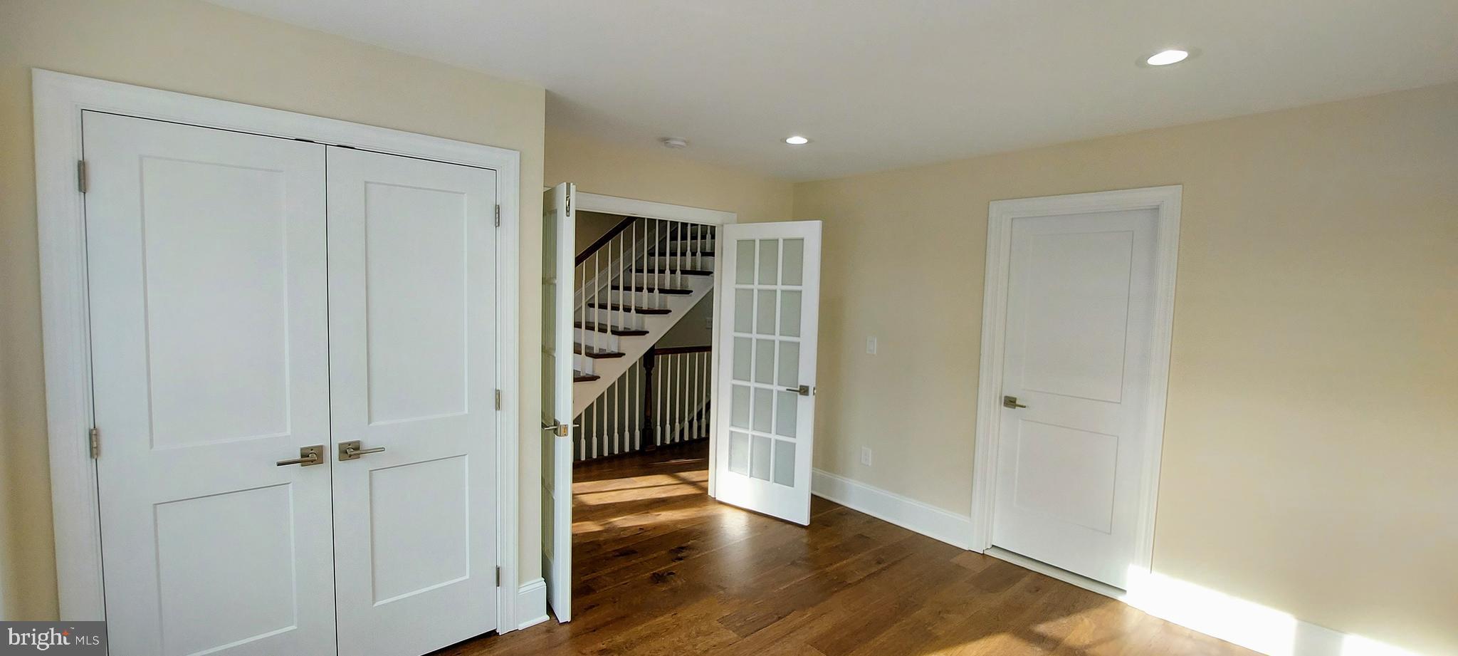 4909 THREADNEEDLE ROAD
