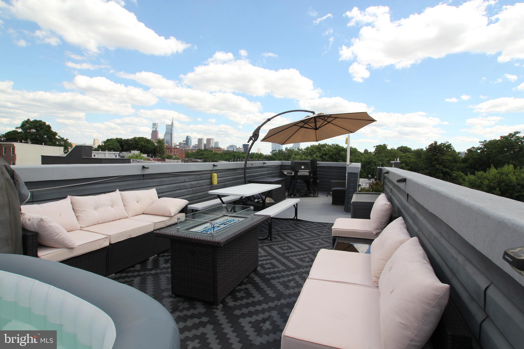 FAIRMOUNT - Residential