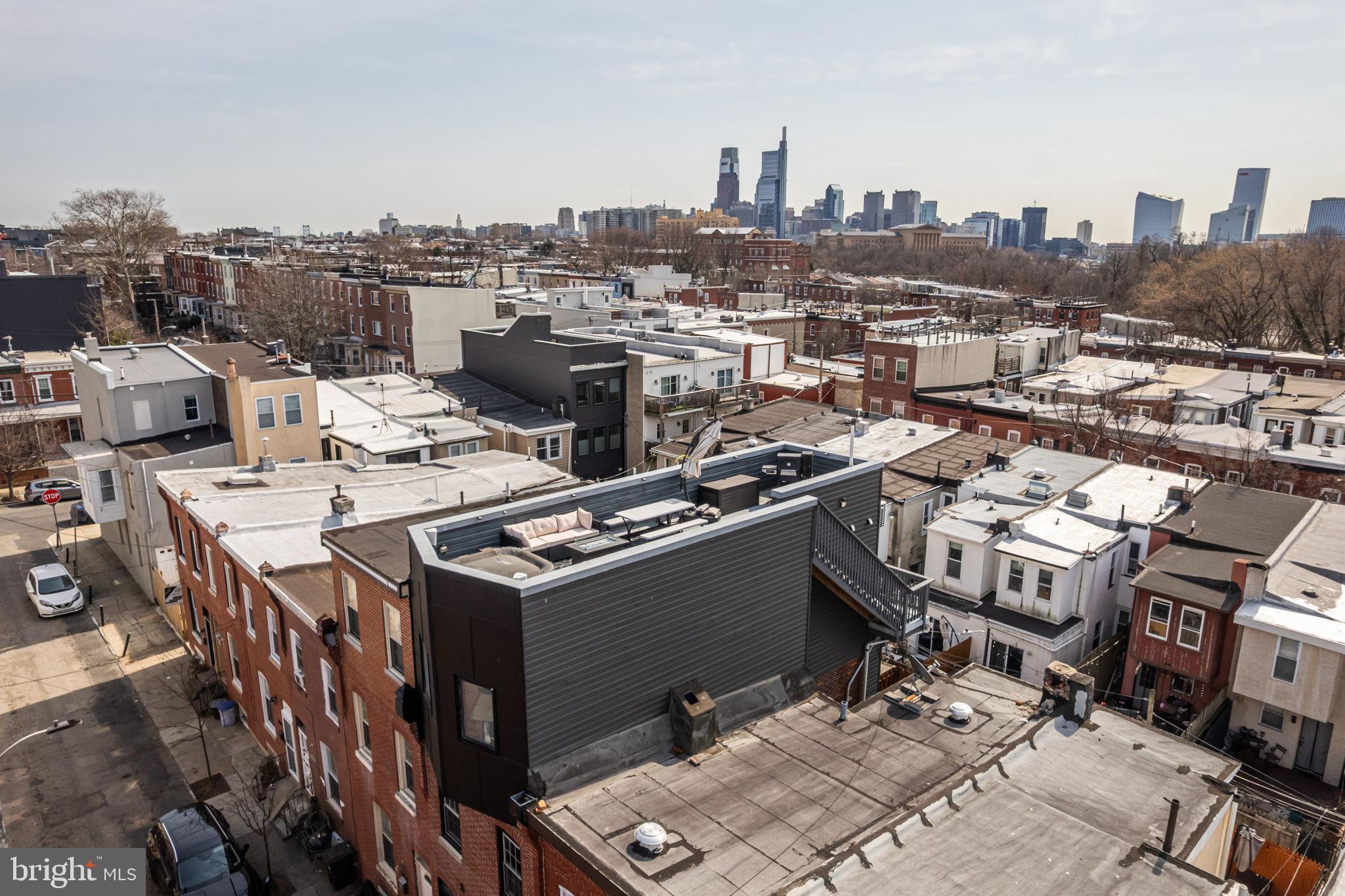 FAIRMOUNT - Residential
