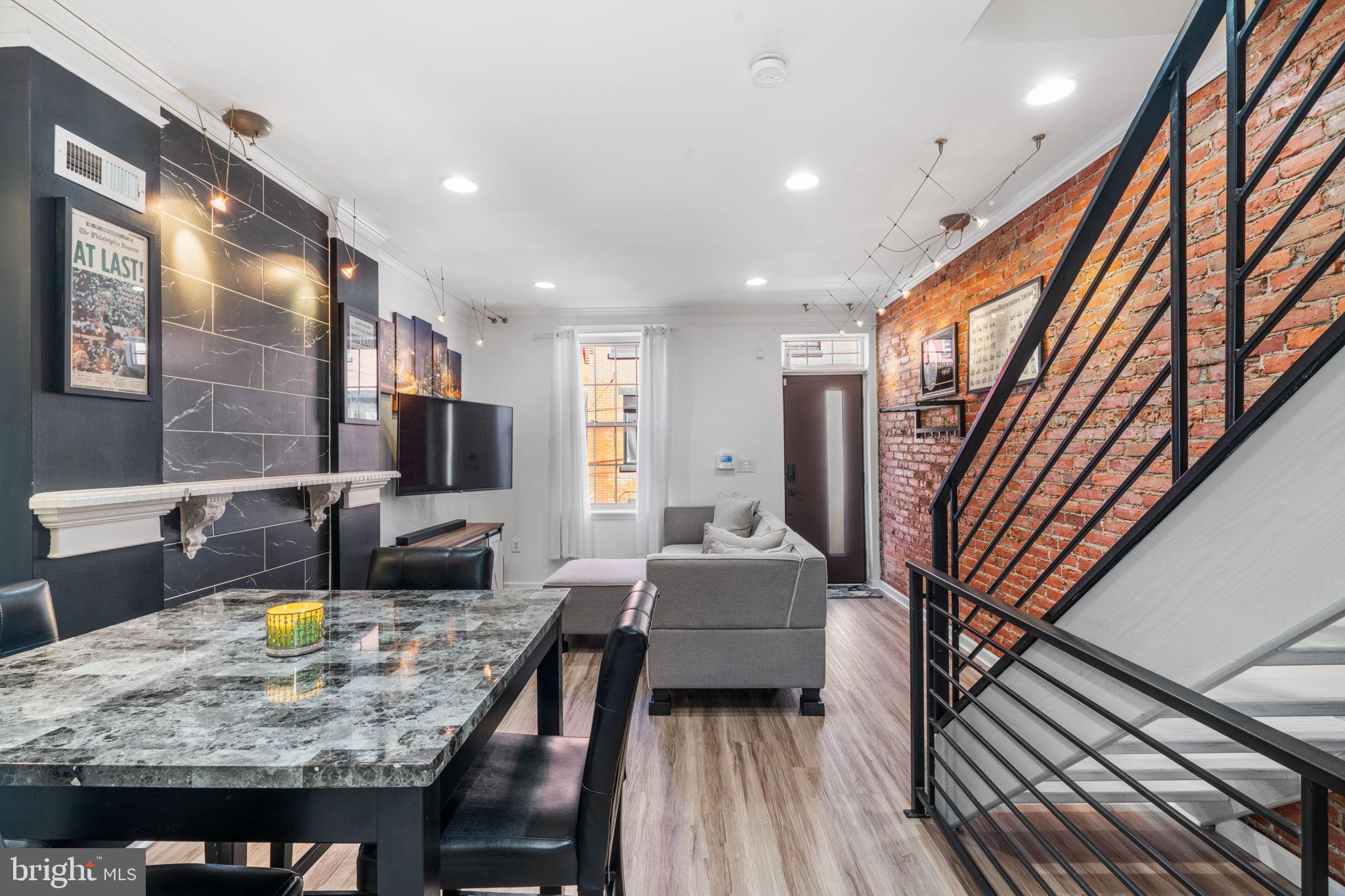 FAIRMOUNT - Residential