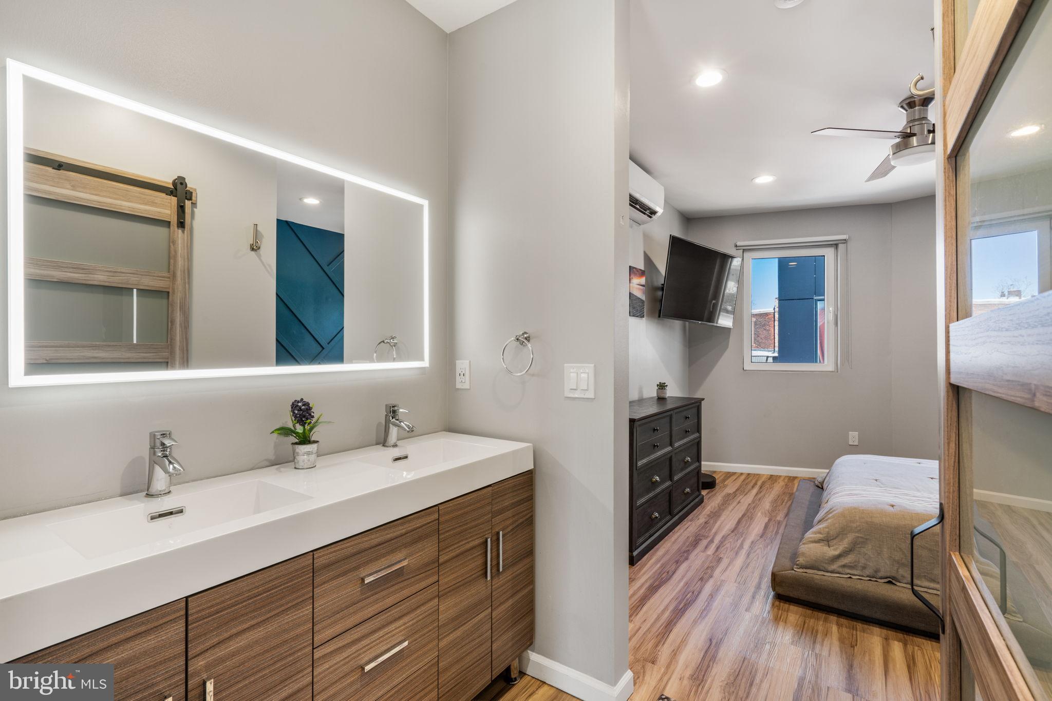 FAIRMOUNT - Residential
