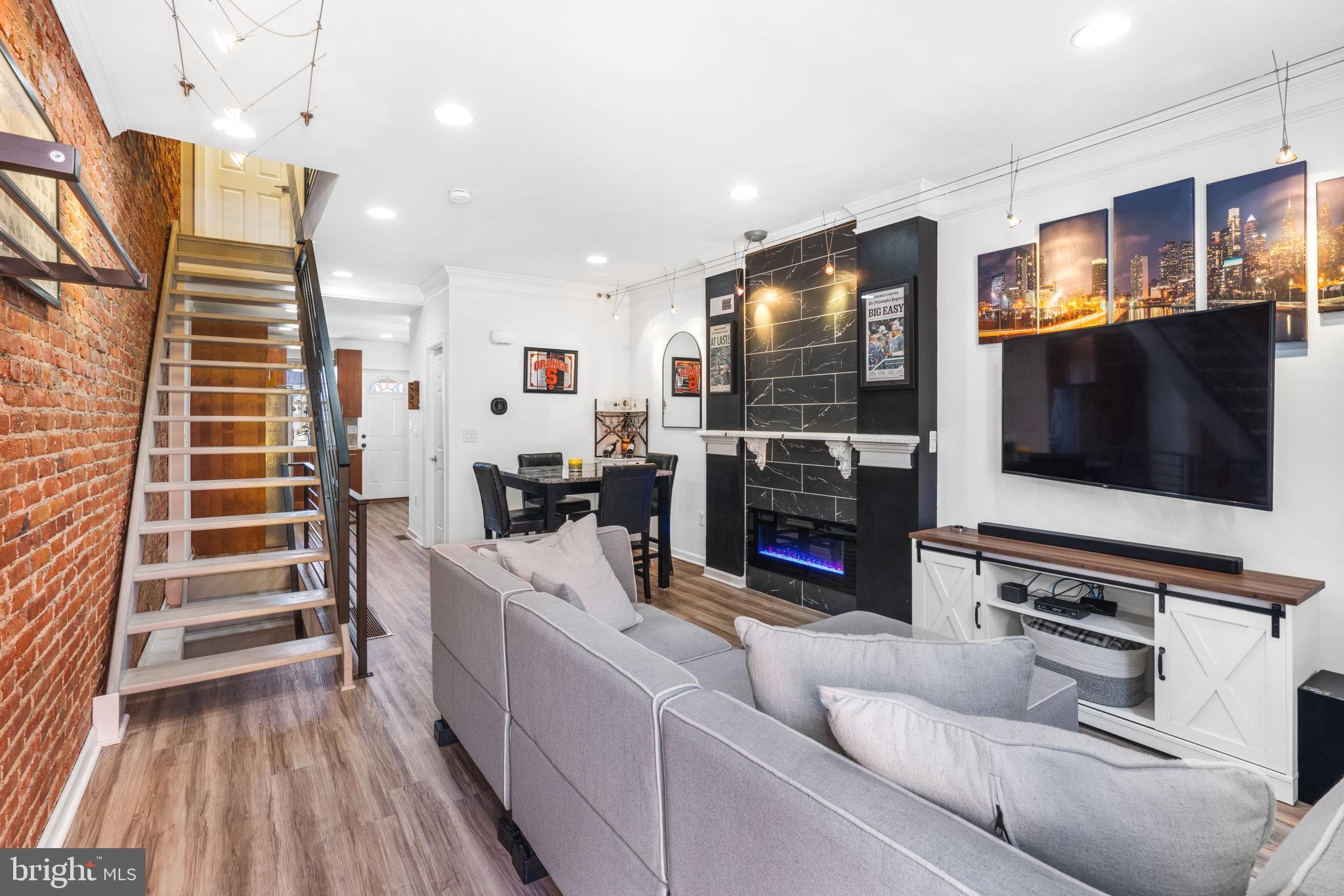 FAIRMOUNT - Residential