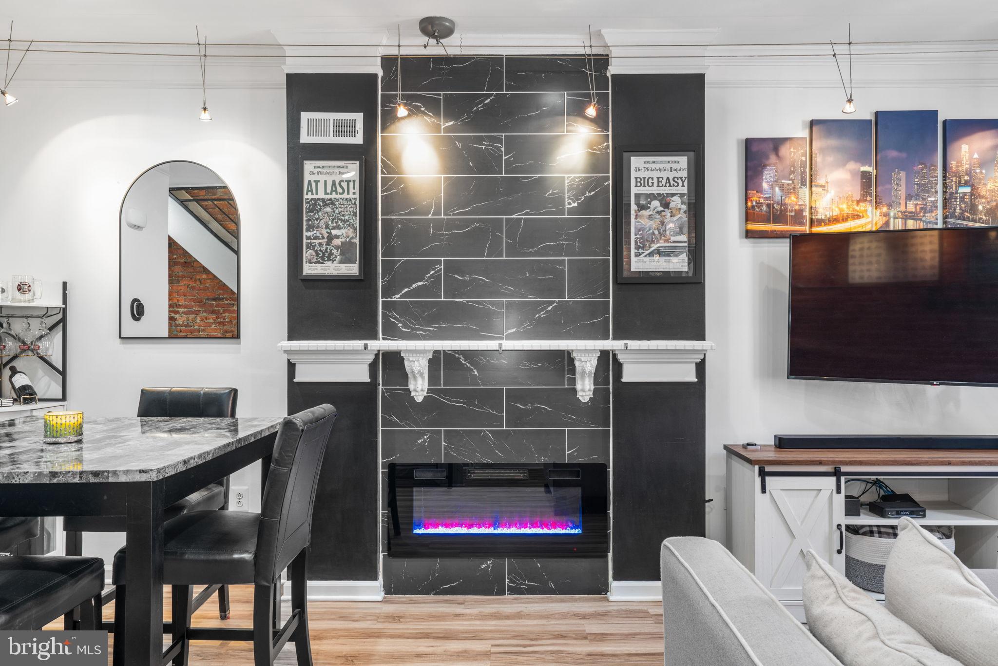 FAIRMOUNT - Residential