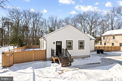 69 HOLLY ROAD GIBBSBORO NJ 08026