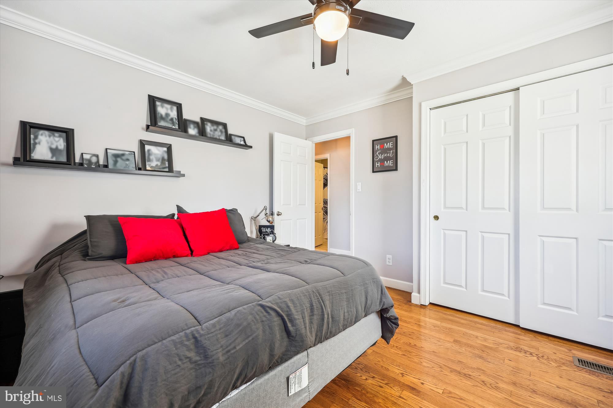 ASPEN KNOLLS - Residential