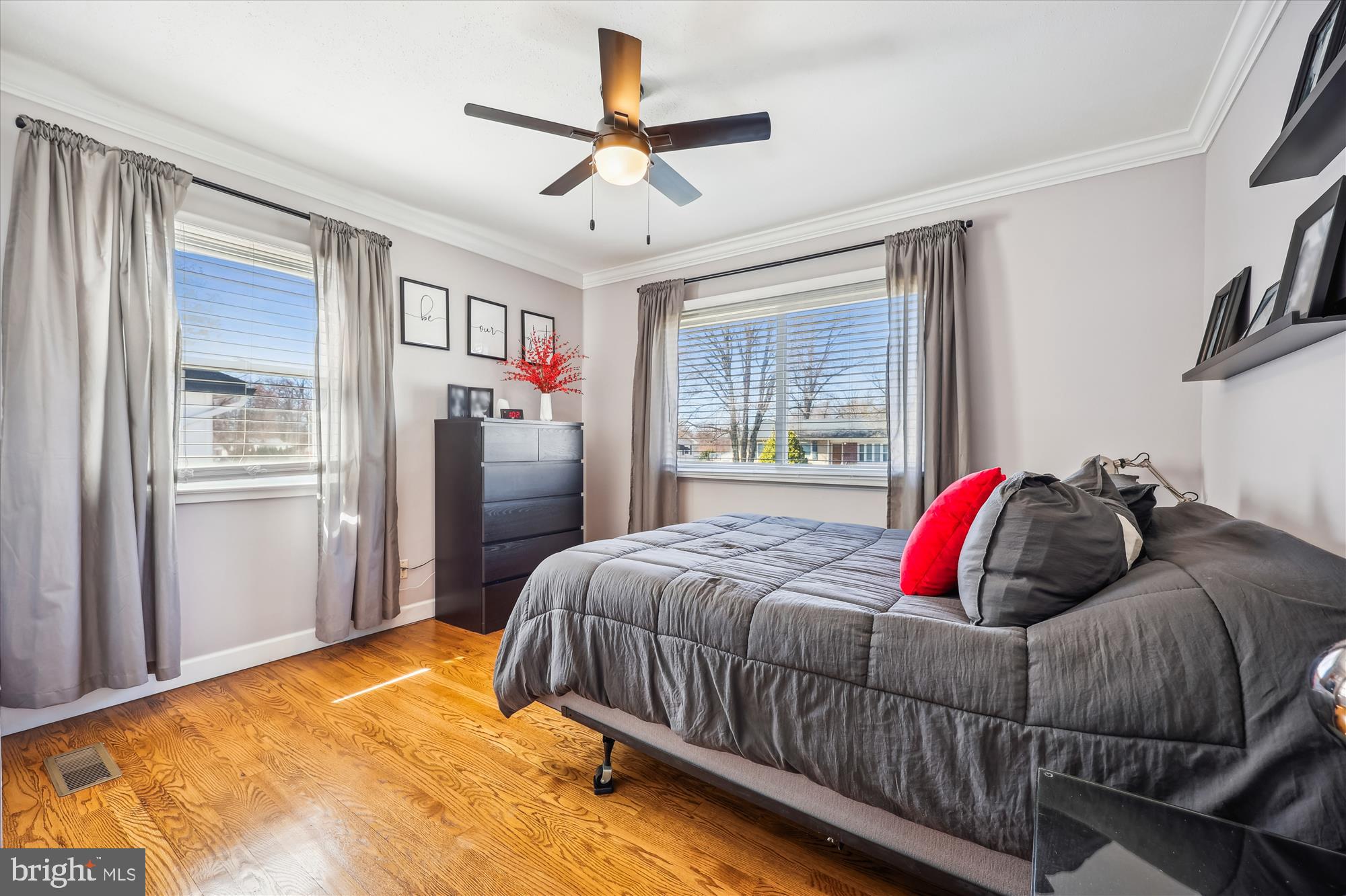 ASPEN KNOLLS - Residential