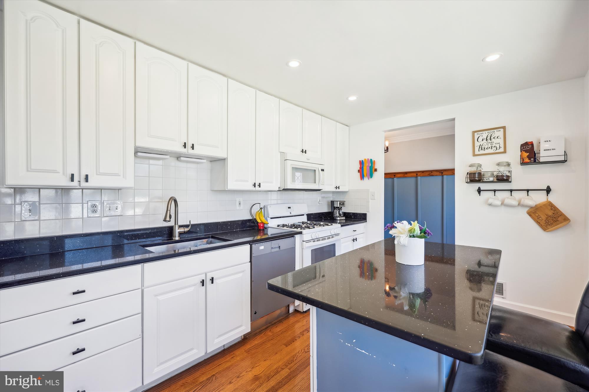 ASPEN KNOLLS - Residential