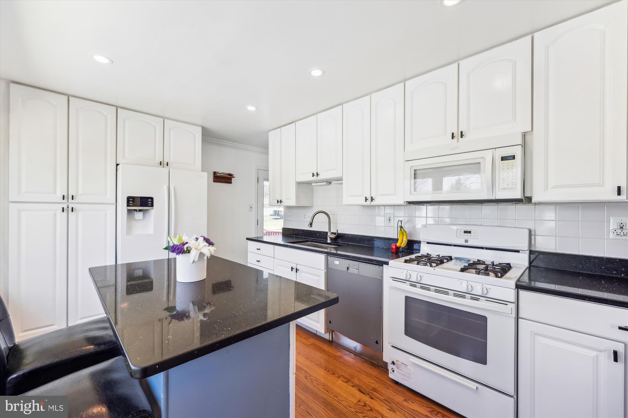 ASPEN KNOLLS - Residential