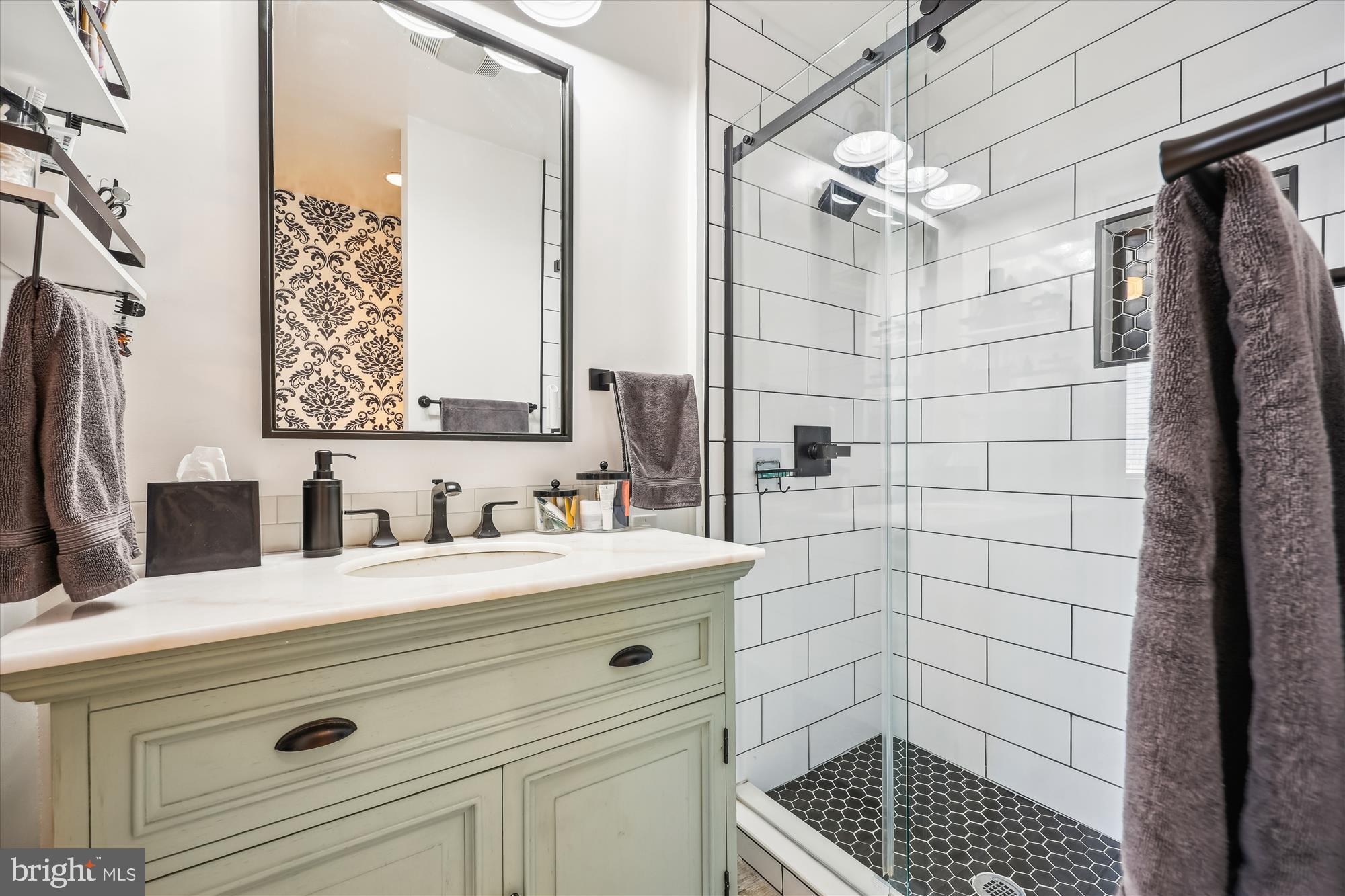 ASPEN KNOLLS - Residential