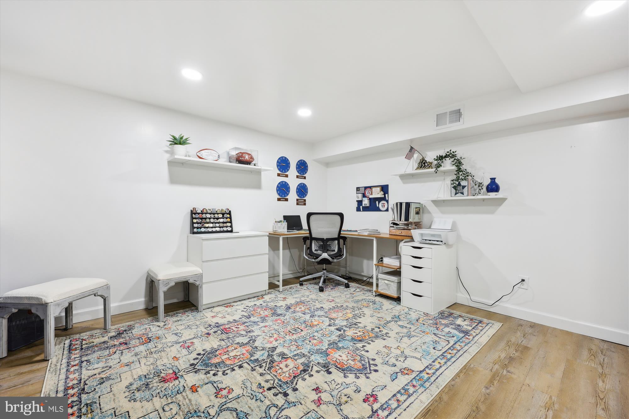 ASPEN KNOLLS - Residential