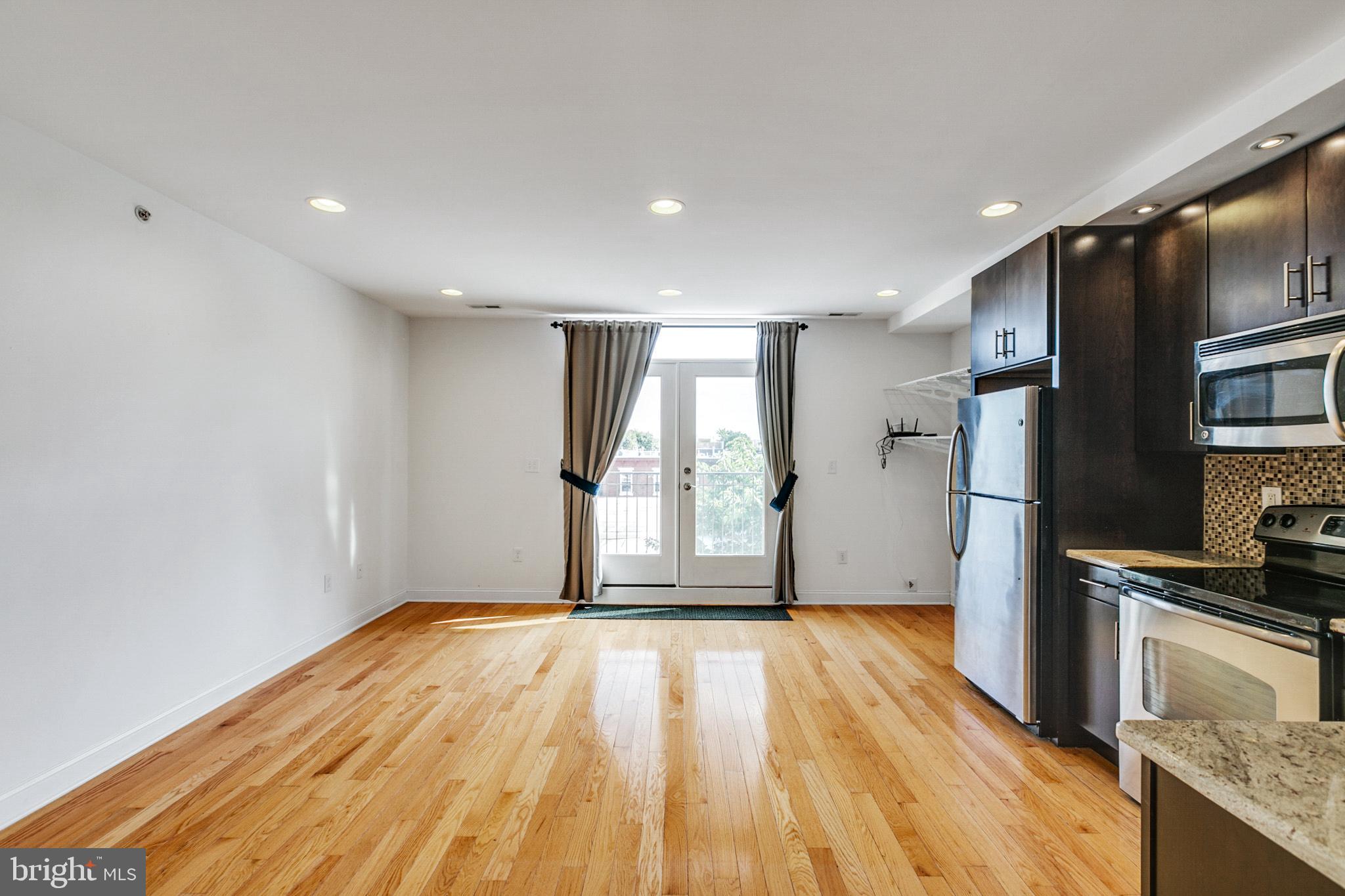 GRADUATE HOSPITAL - Residential Lease