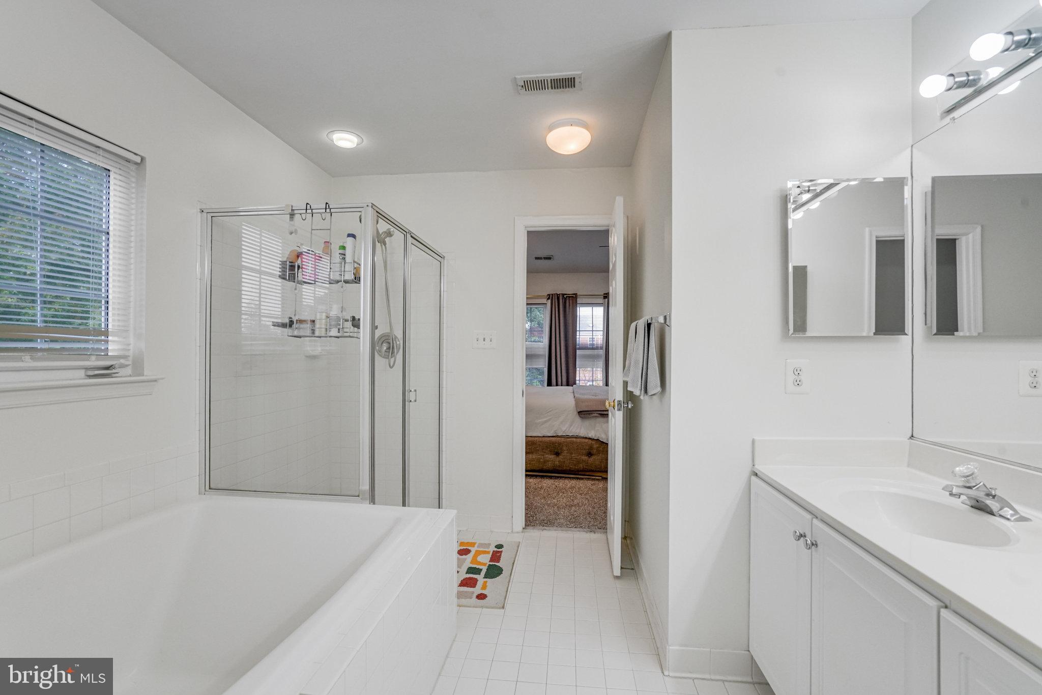 FALLS CHURCH - Residential