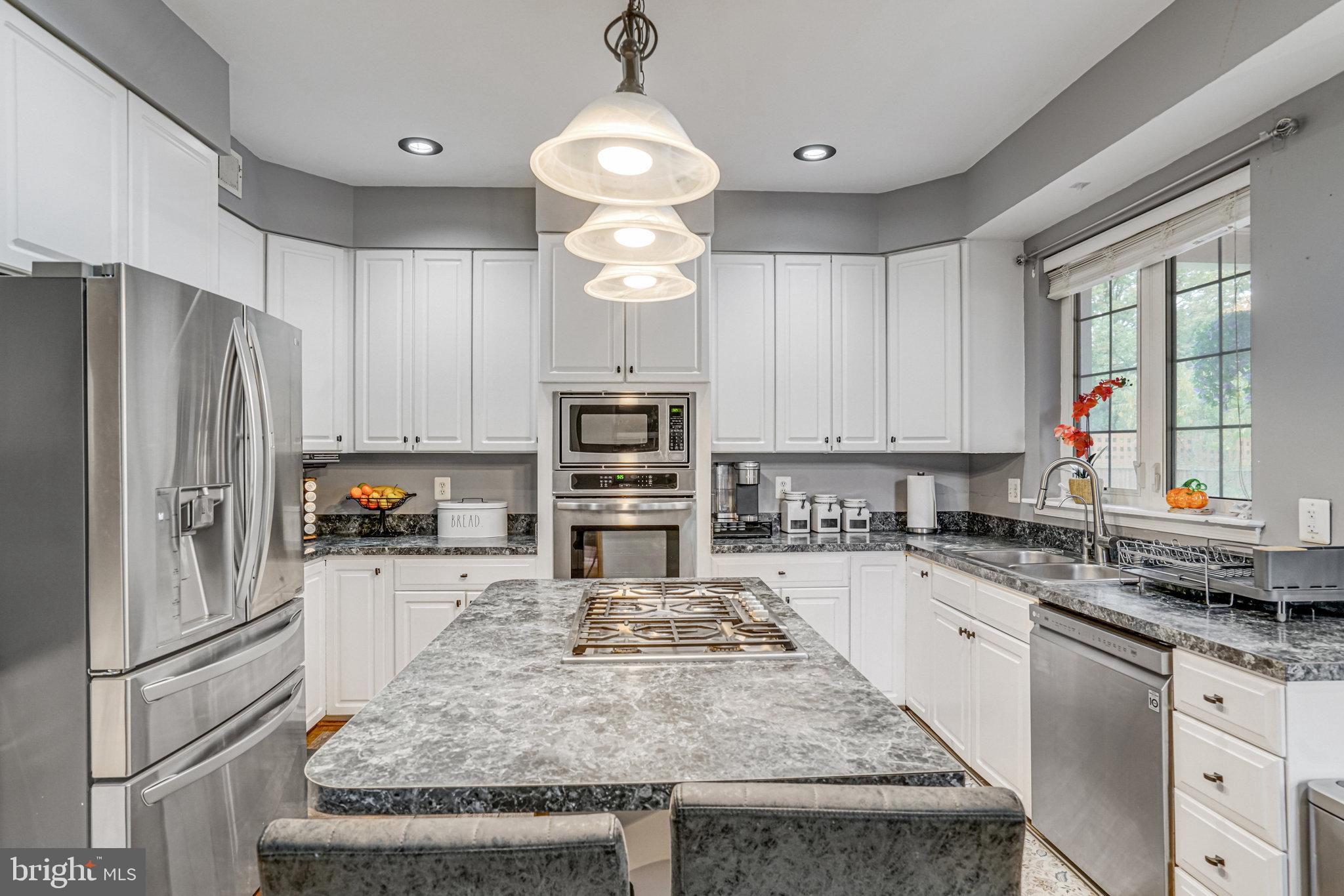 FALLS CHURCH - Residential