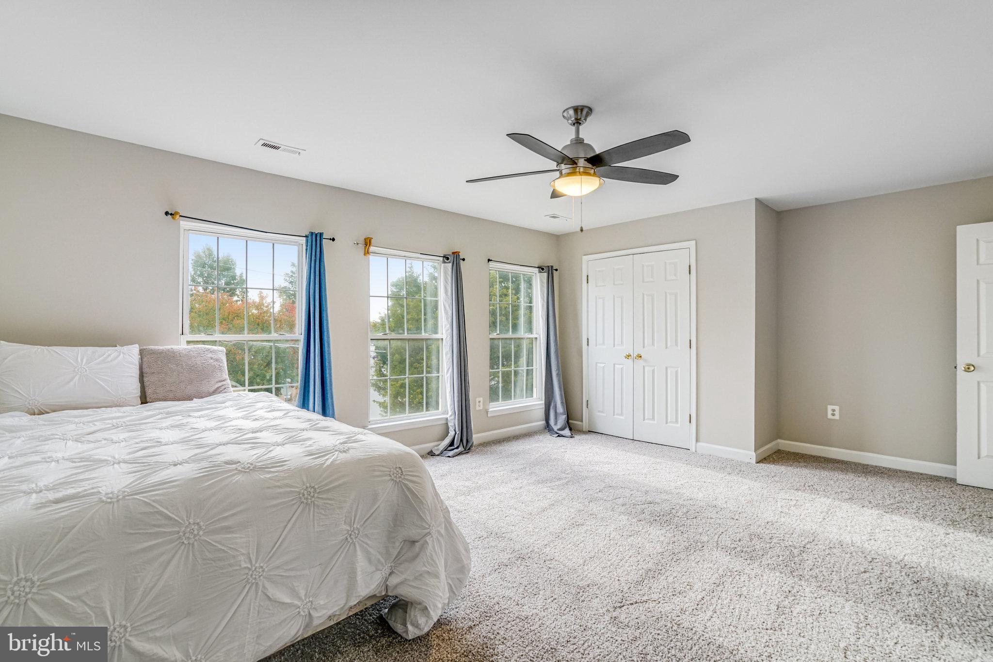 FALLS CHURCH - Residential