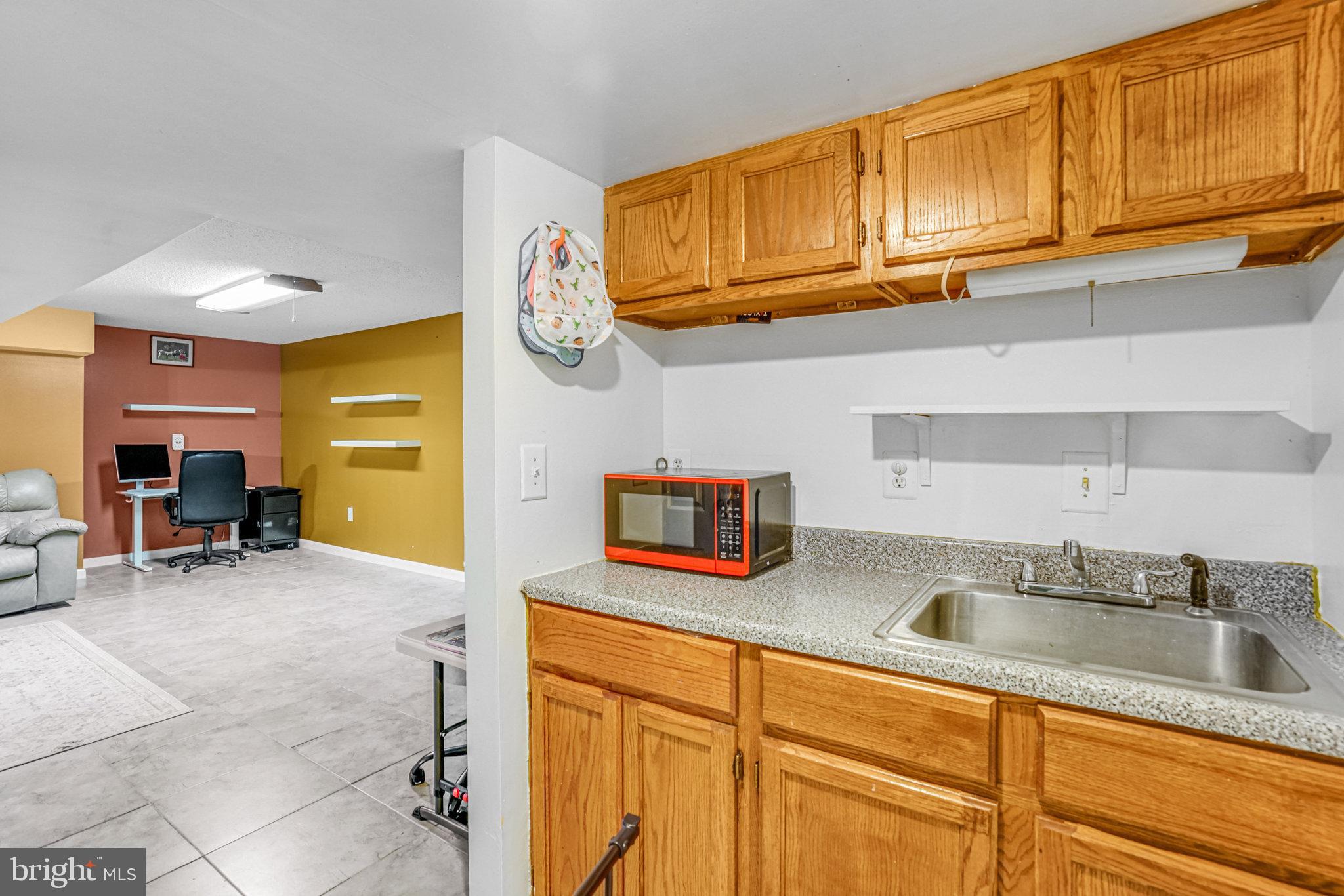 FALLS CHURCH - Residential