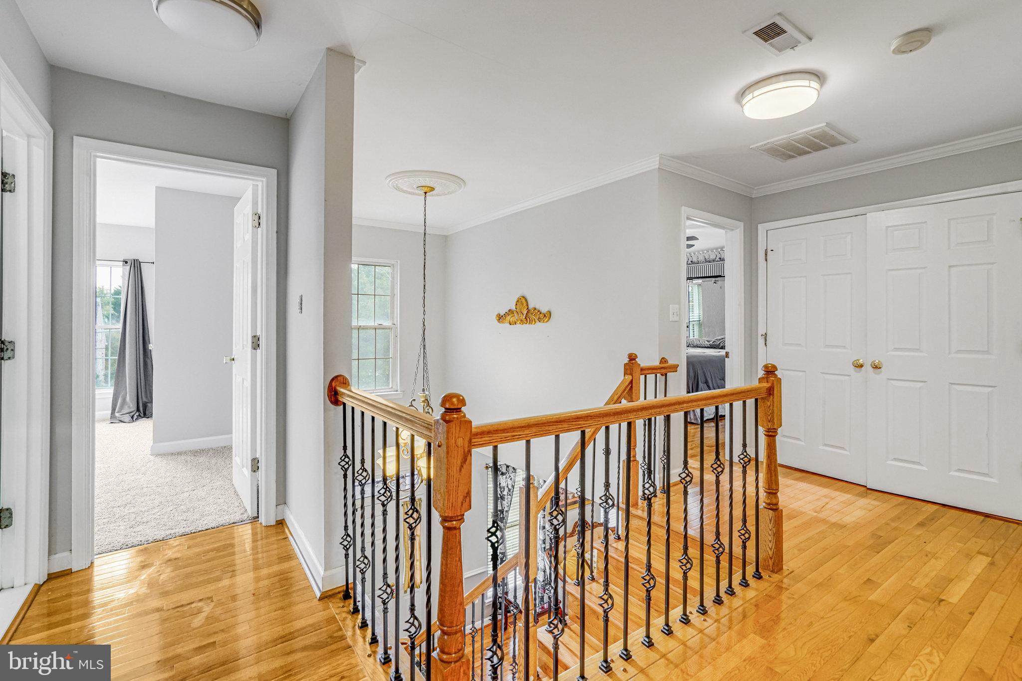 FALLS CHURCH - Residential