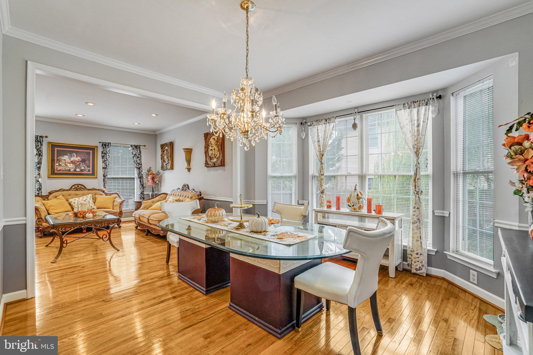 FALLS CHURCH - Residential