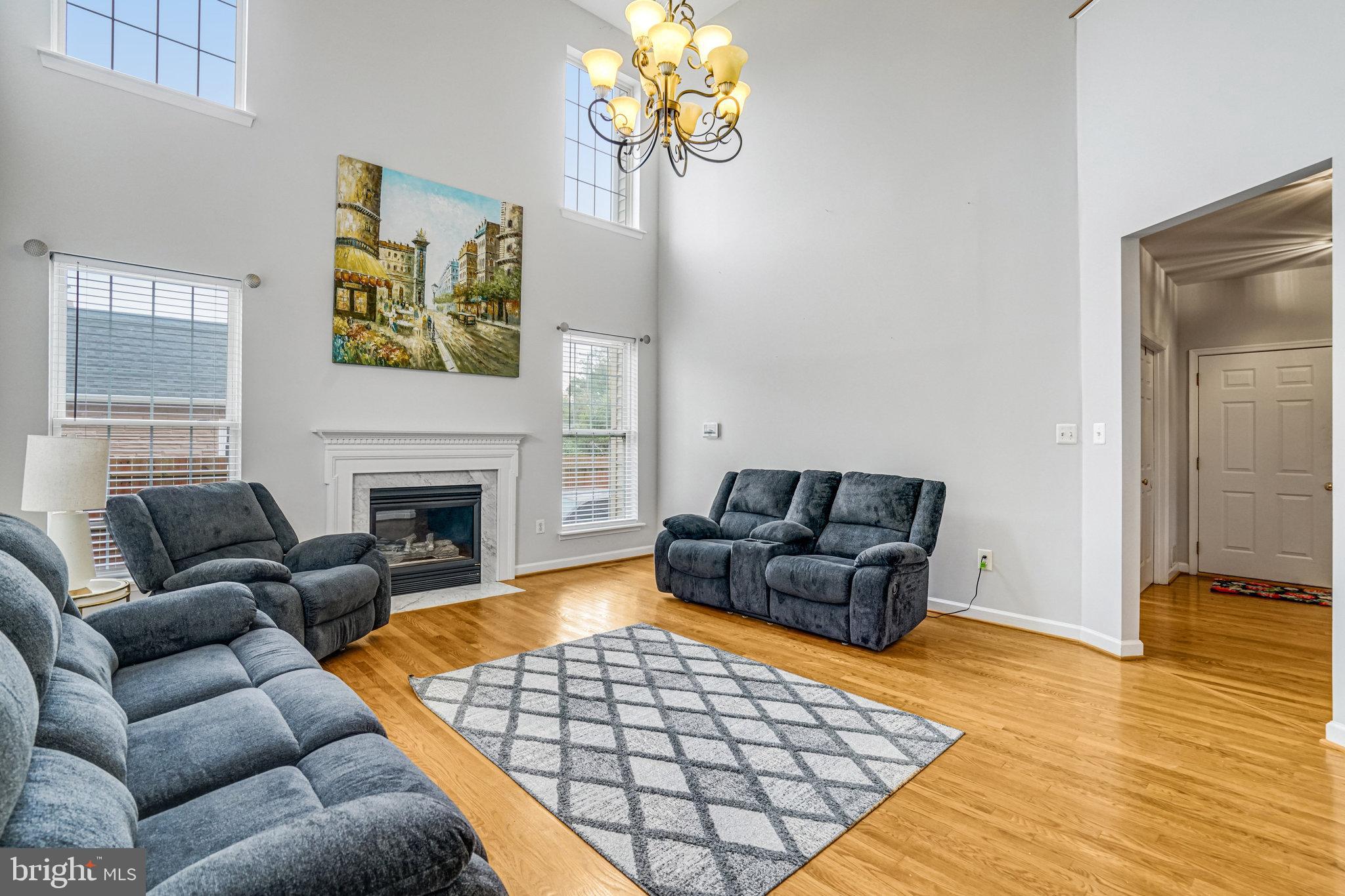 FALLS CHURCH - Residential